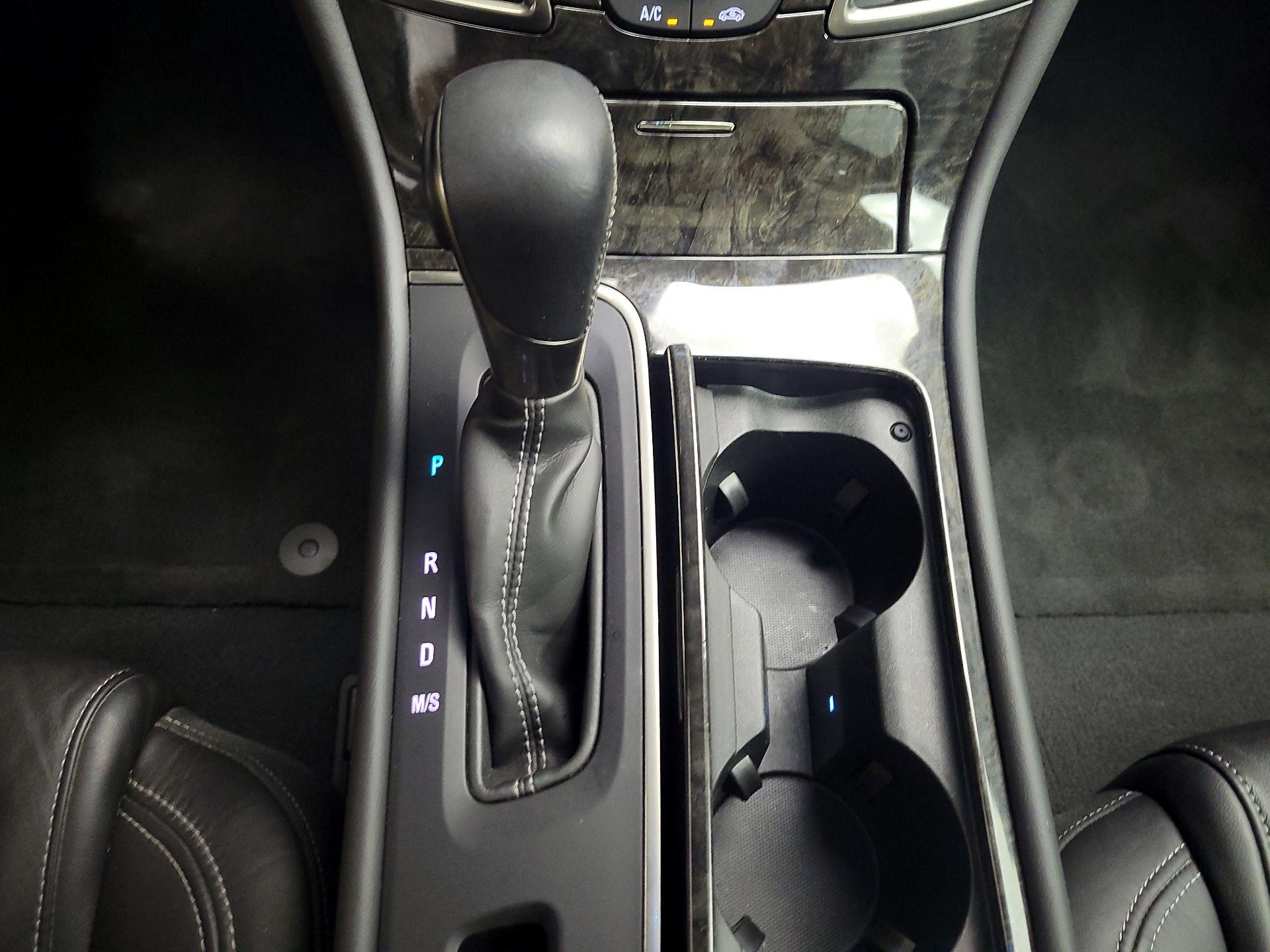 Thumbnail: 2014 Buick LaCrosse - 17