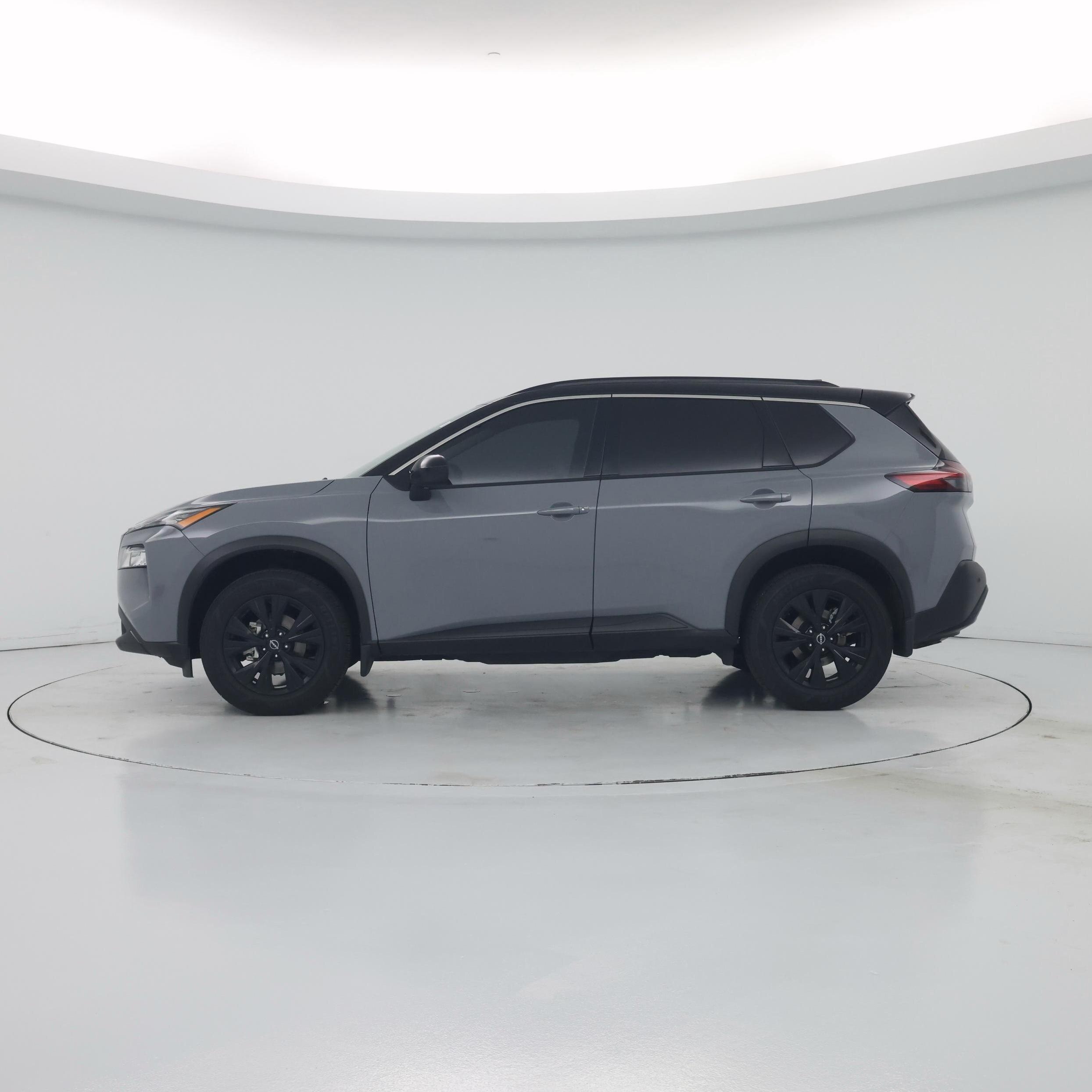 Thumbnail: 2023 Nissan Rogue - 3