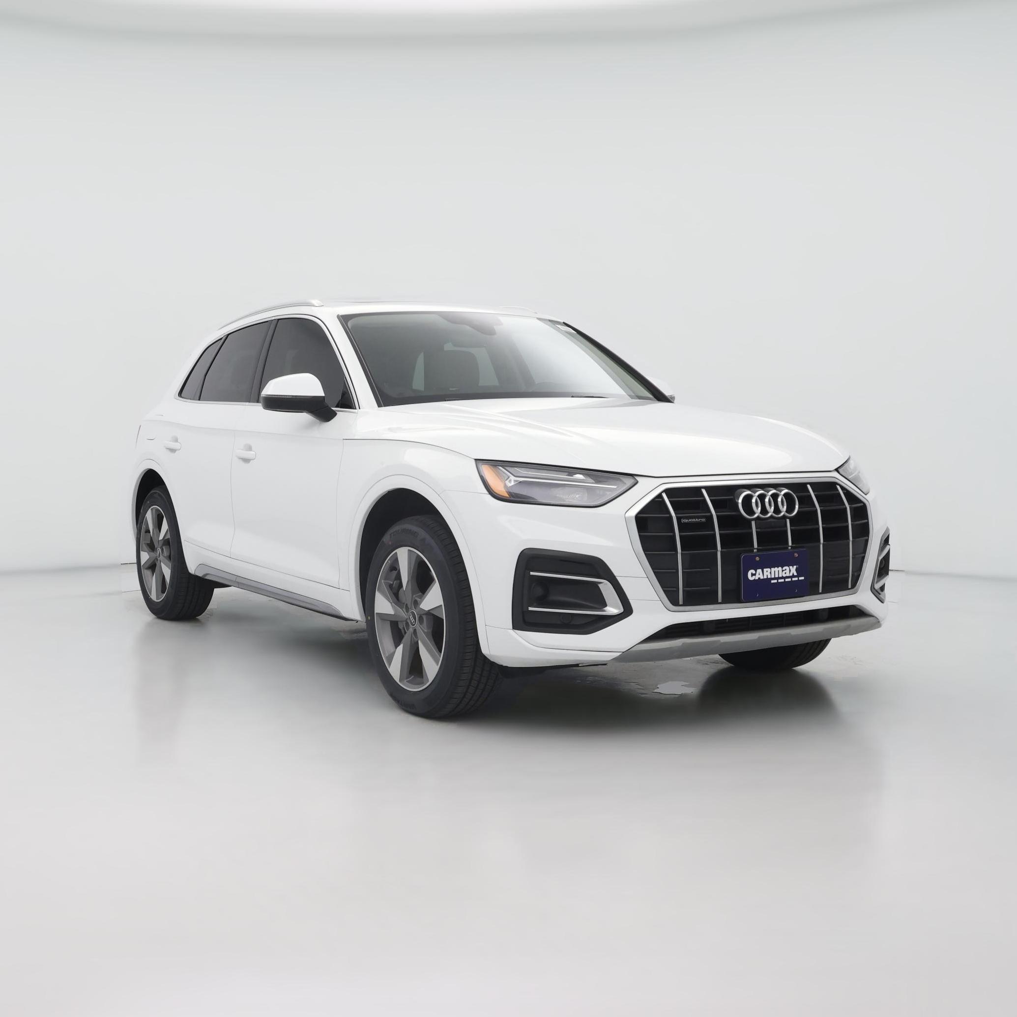Thumbnail: 2022 Audi Q5 - 1