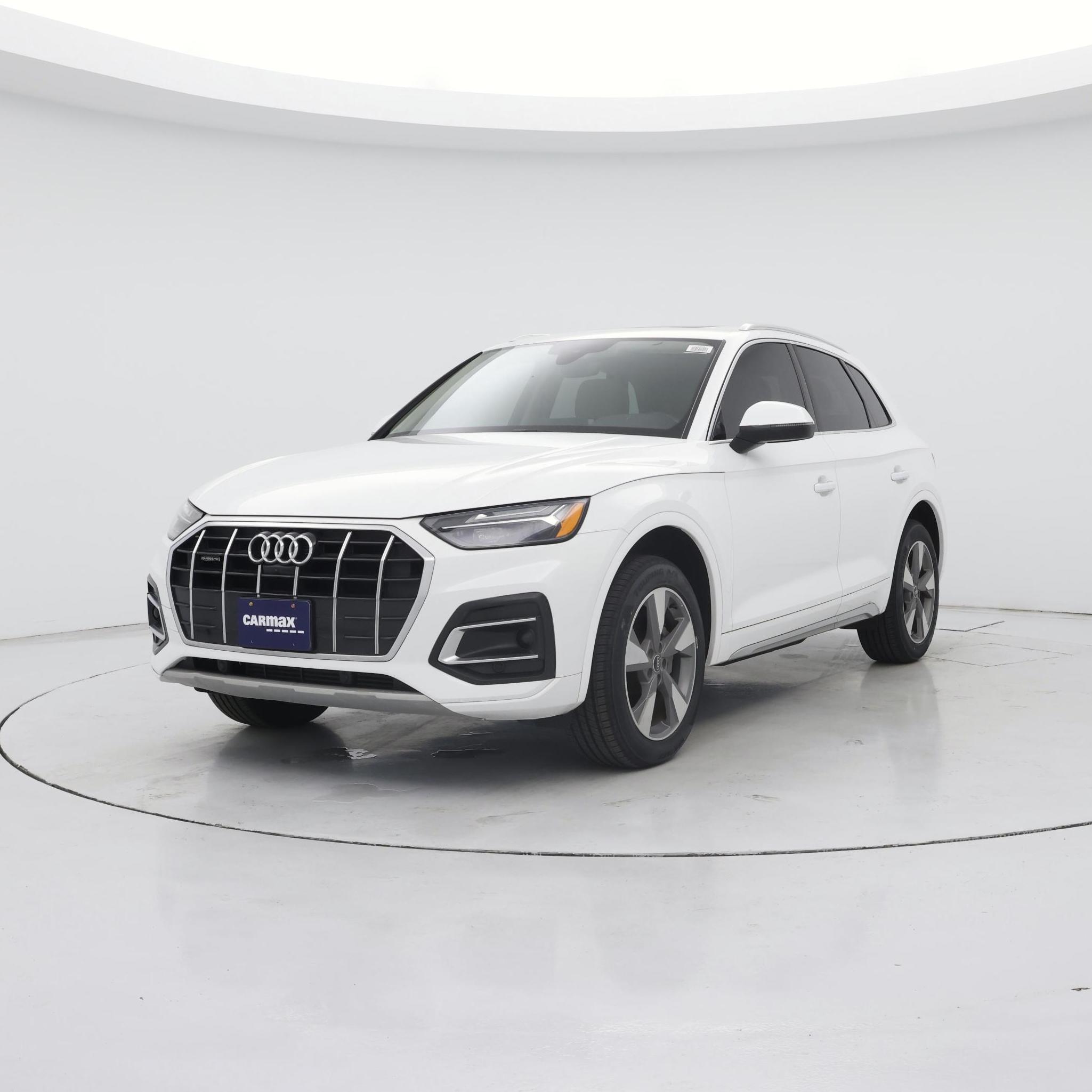 Thumbnail: 2022 Audi Q5 - 4
