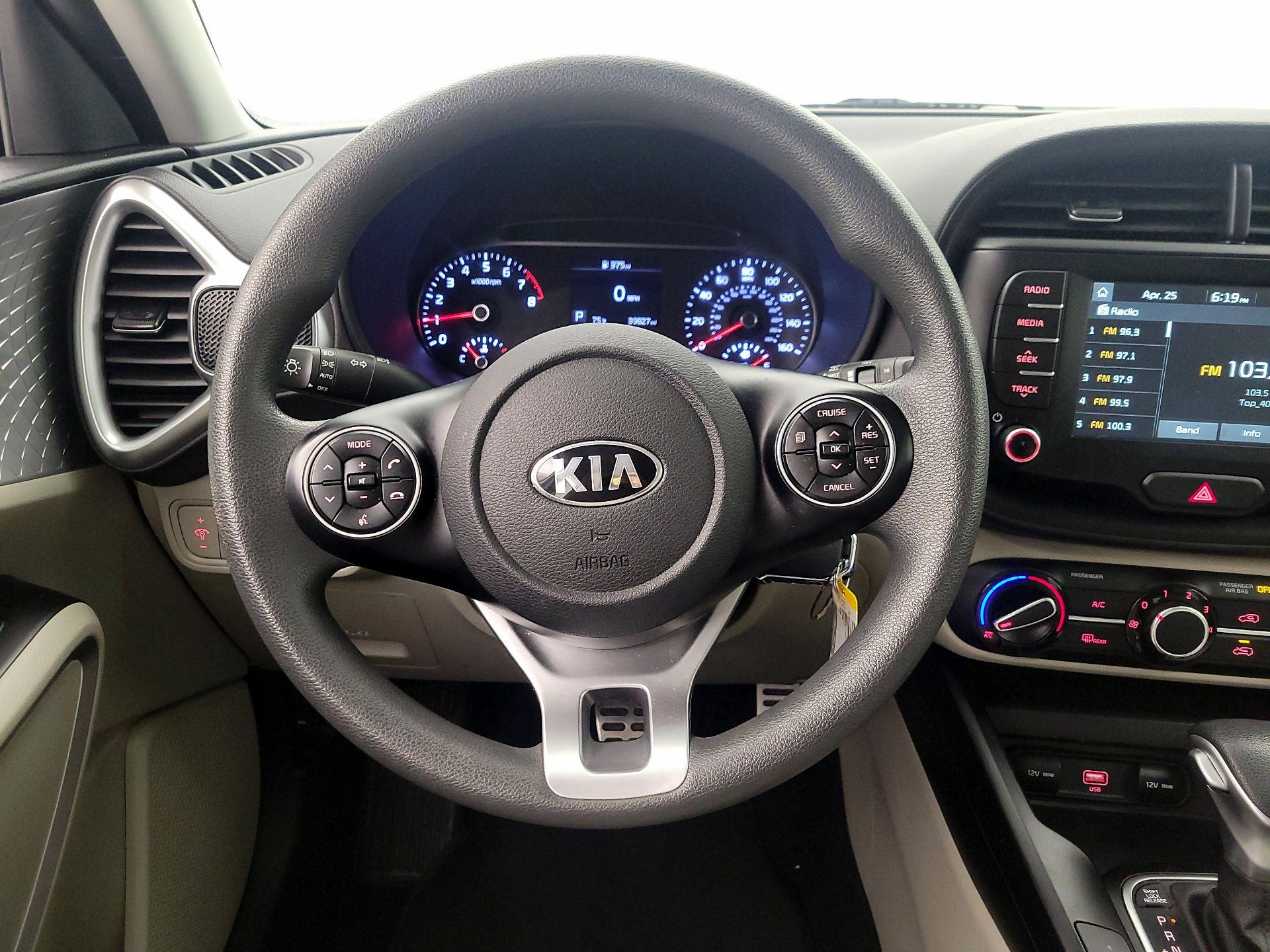 Thumbnail: 2021 Kia Soul - 10
