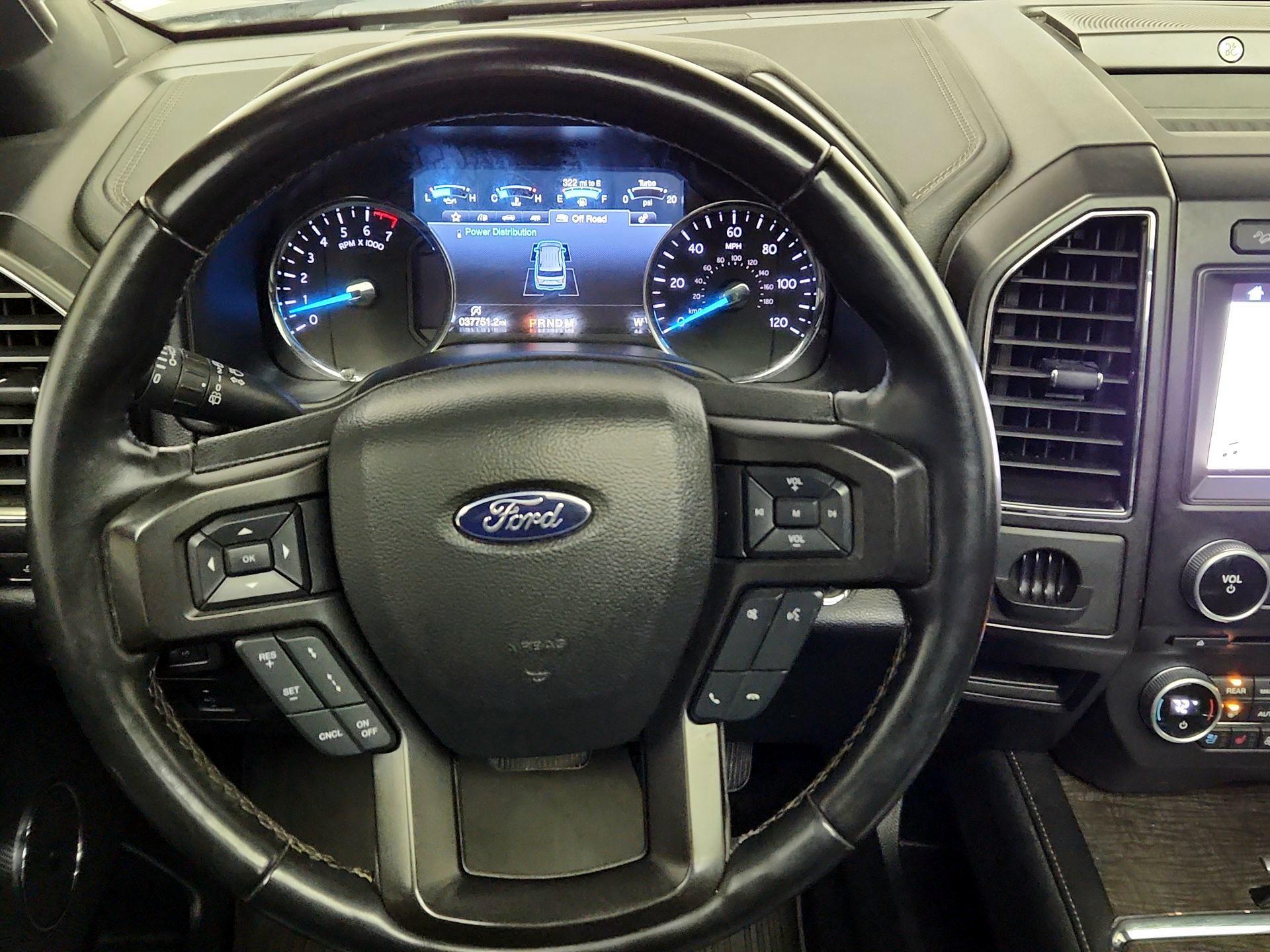 Thumbnail: 2018 Ford Expedition - 10