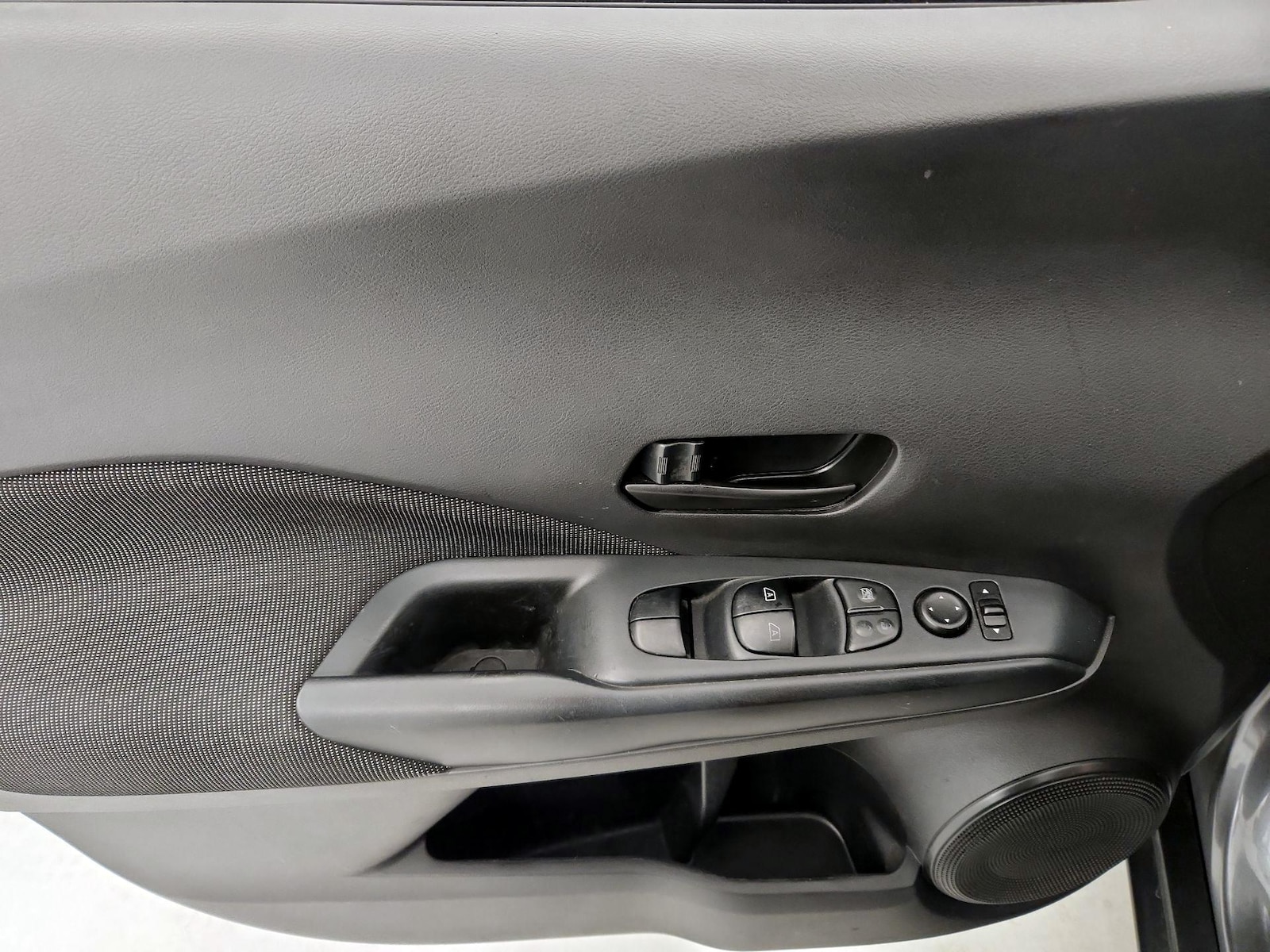 2019 Nissan Kicks S - Photo 13