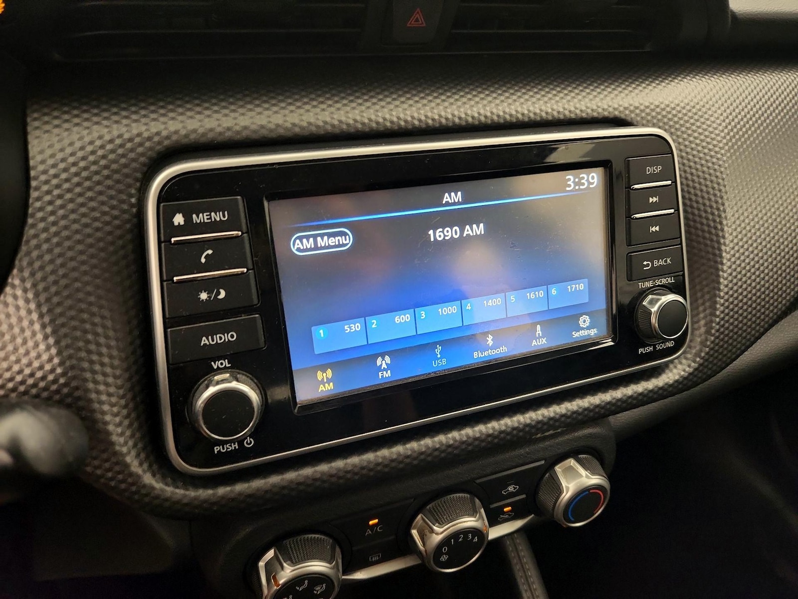 2019 Nissan Kicks S - Photo 16