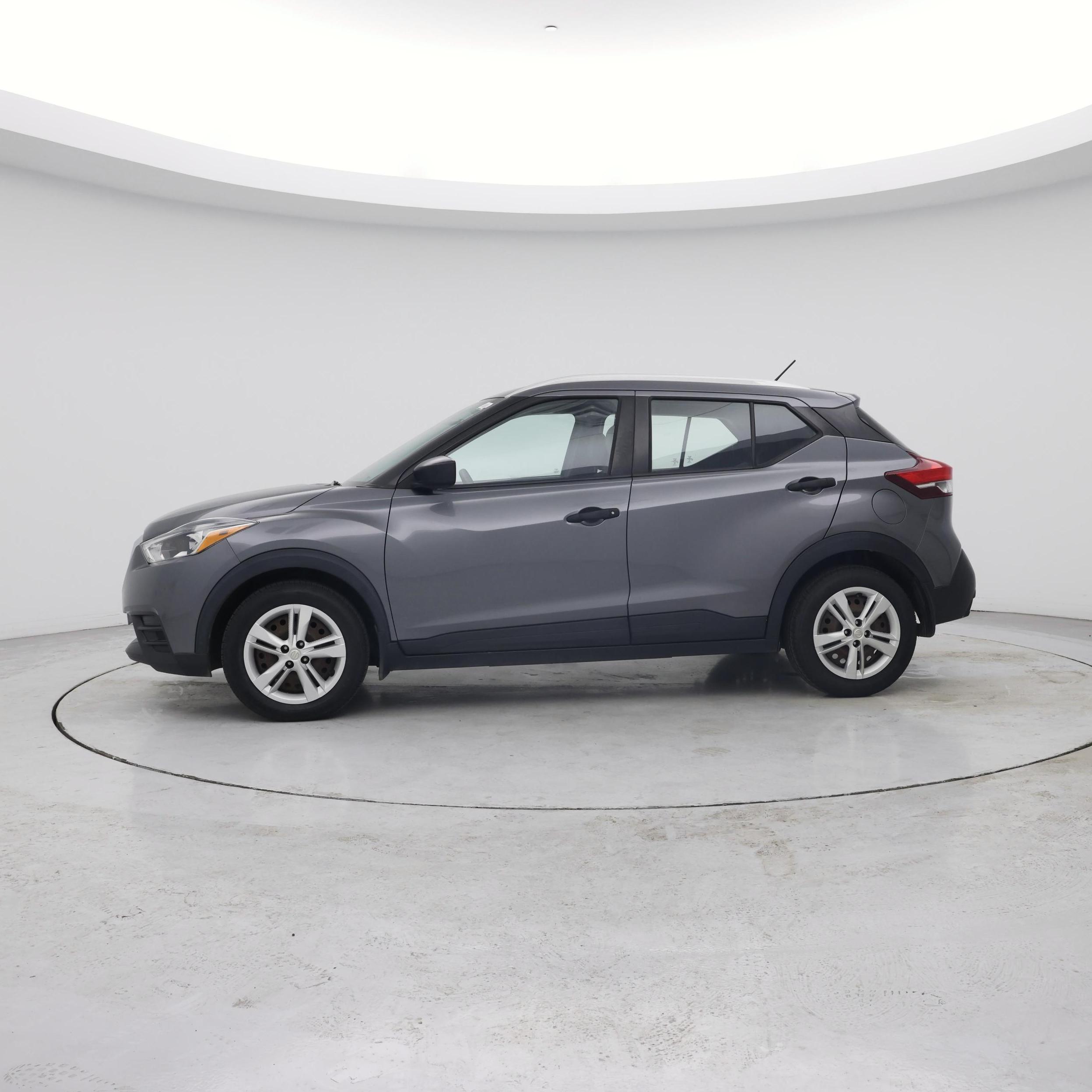 Thumbnail: 2019 Nissan Kicks - 3