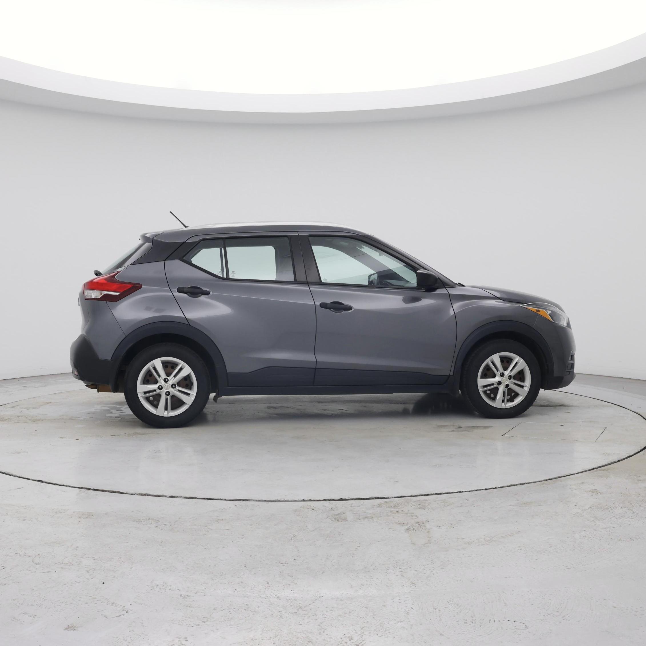 Thumbnail: 2019 Nissan Kicks - 7