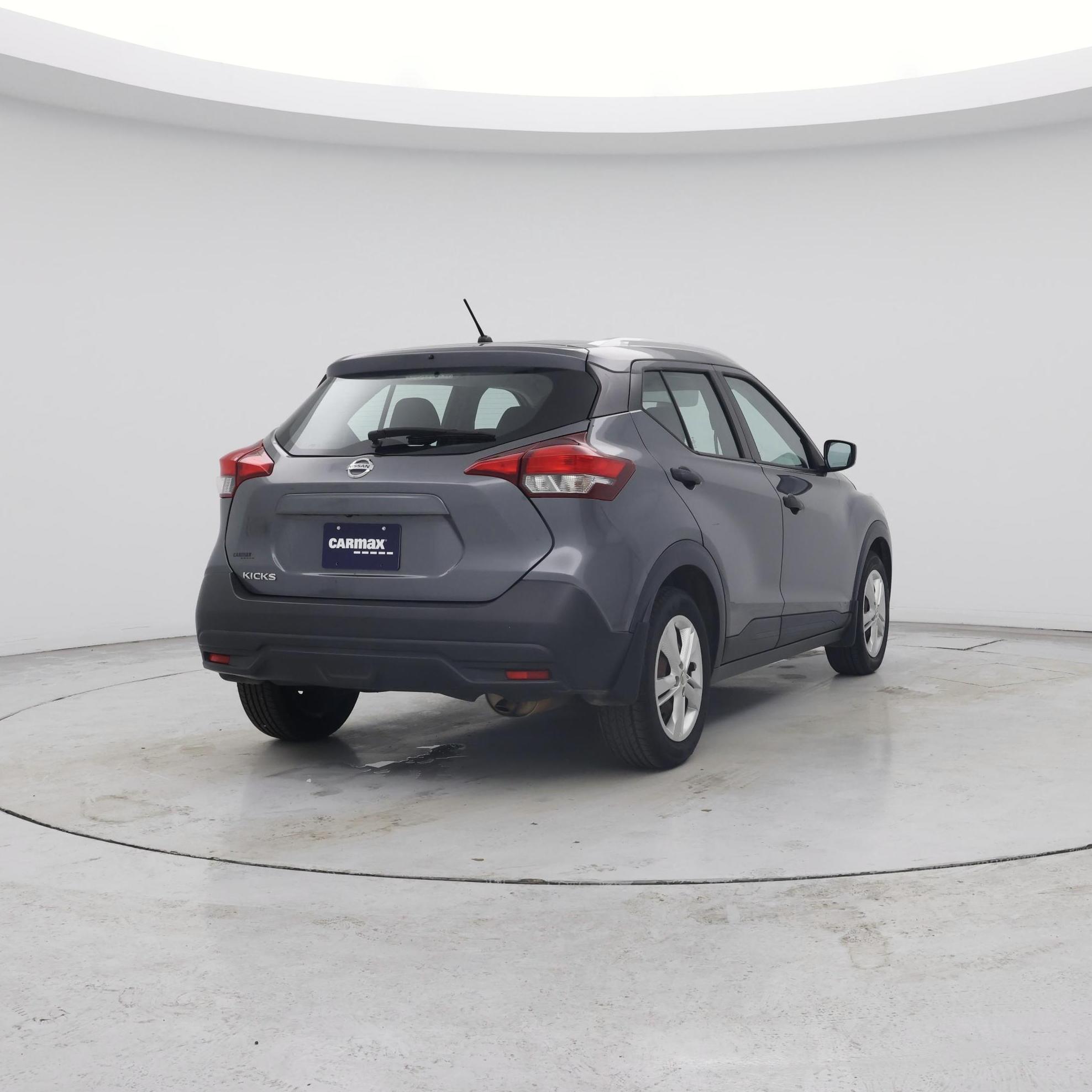 Thumbnail: 2019 Nissan Kicks - 8