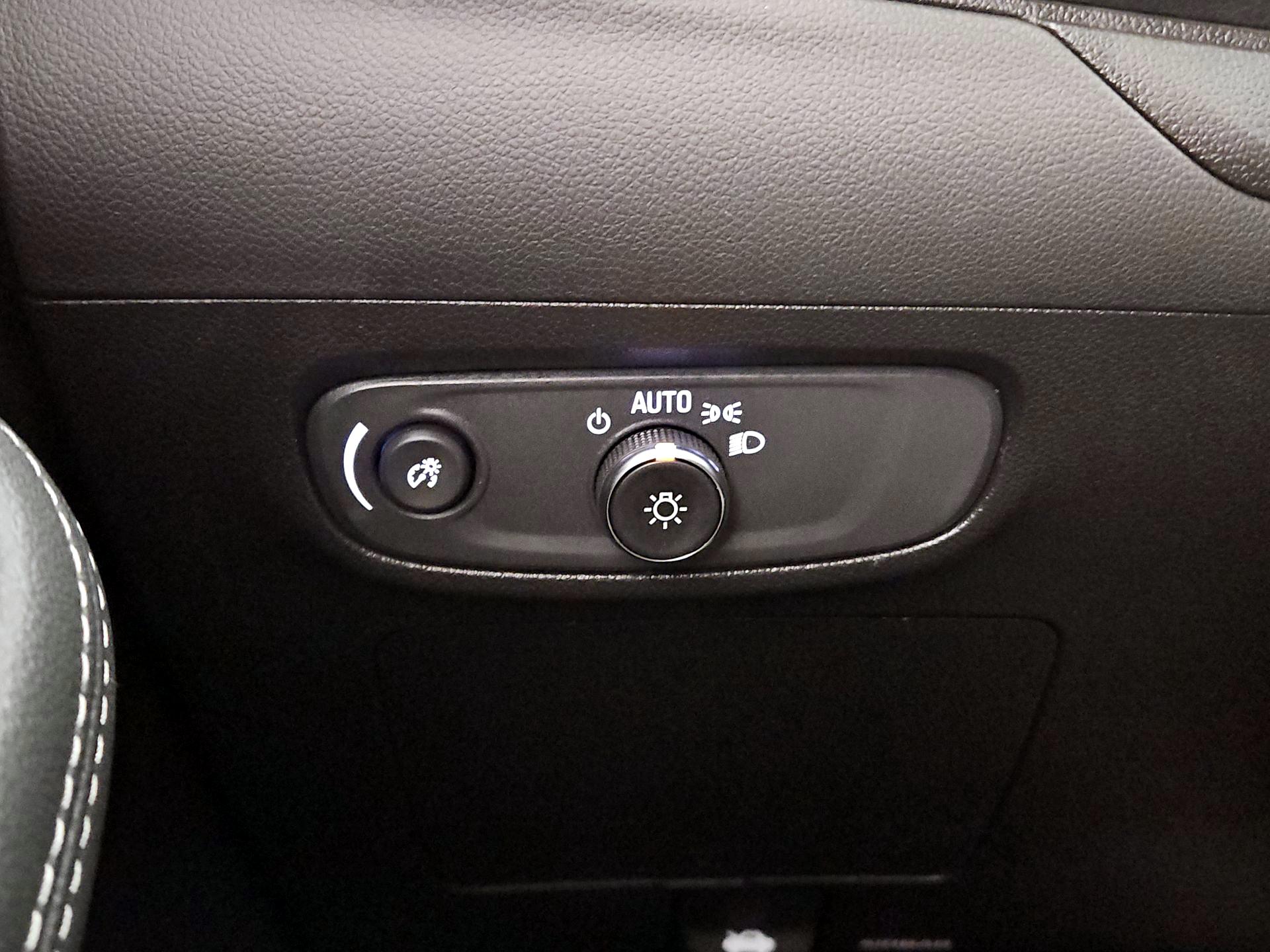 Thumbnail: 2024 Buick Encore GX - 13