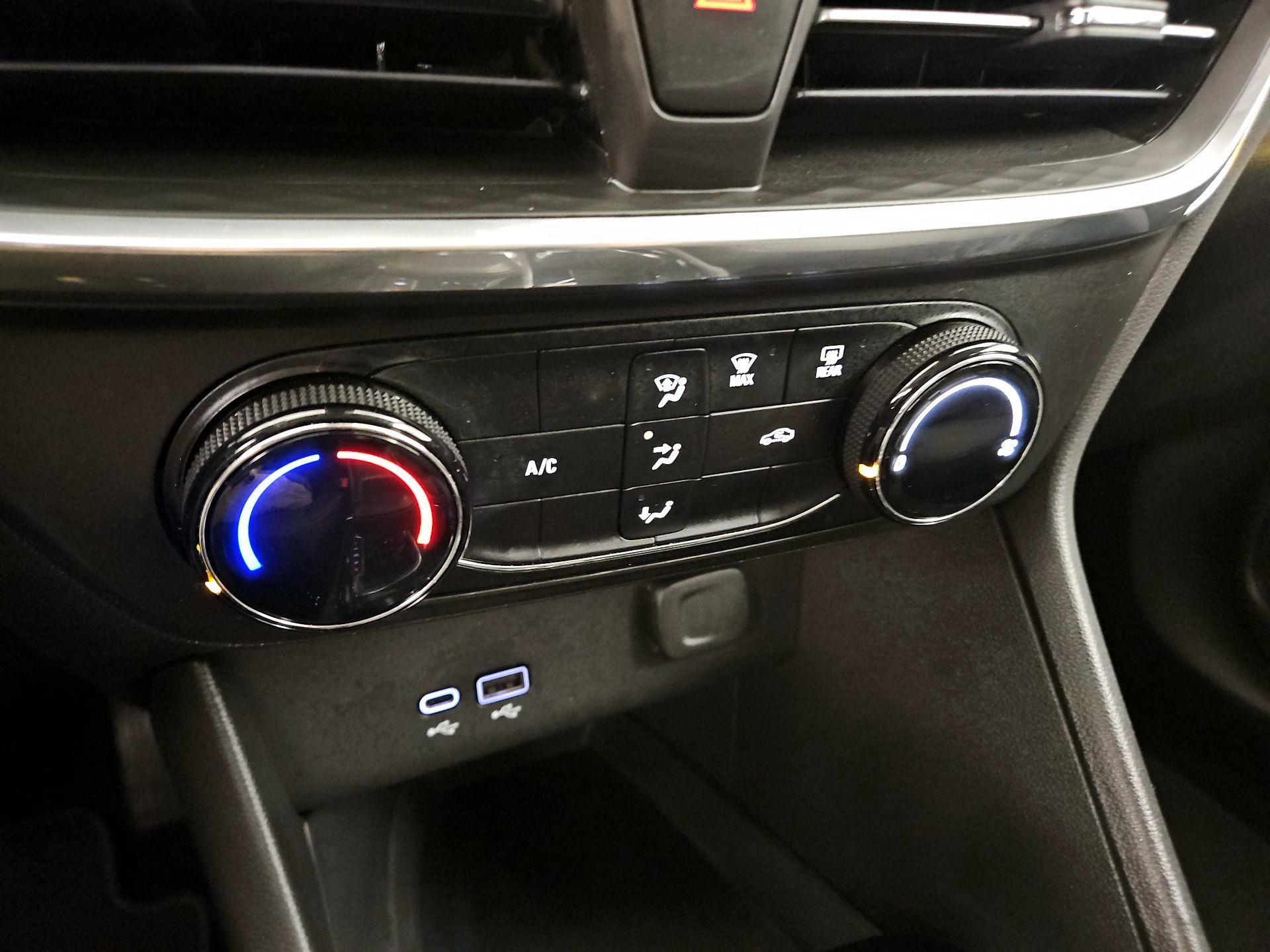 Thumbnail: 2024 Buick Encore GX - 16