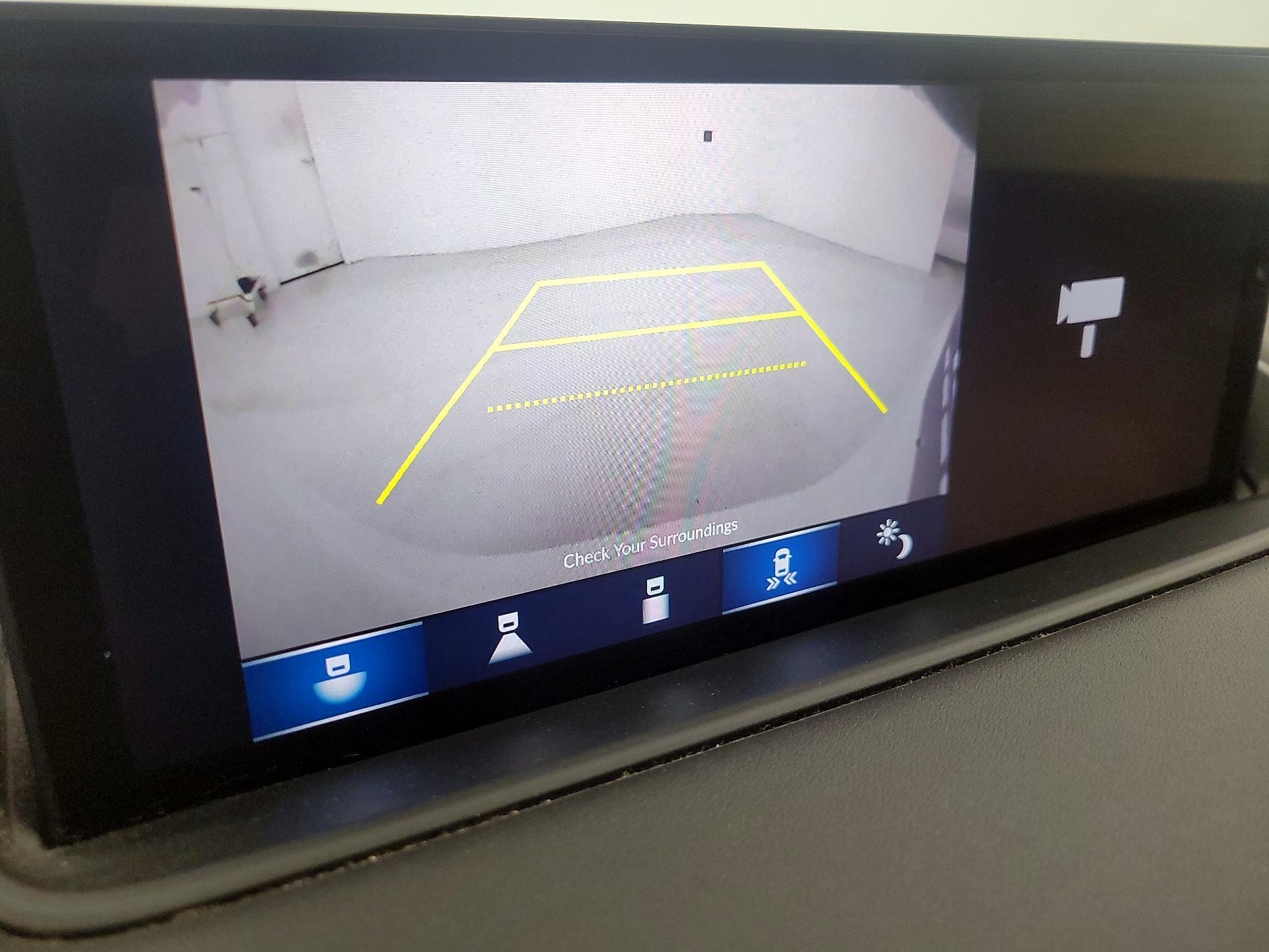 Thumbnail: 2023 Acura MDX - 15