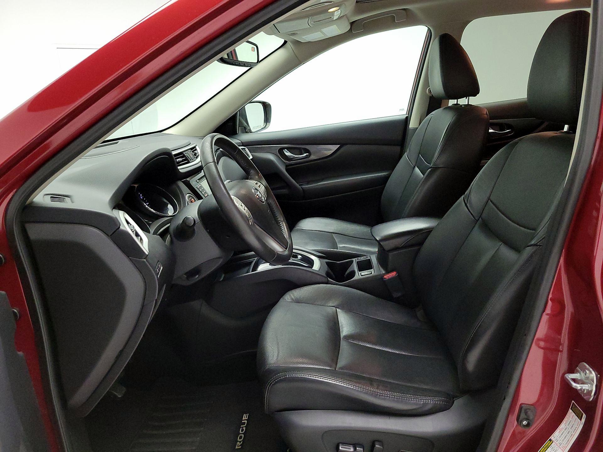 Thumbnail: 2015 Nissan Rogue - 11