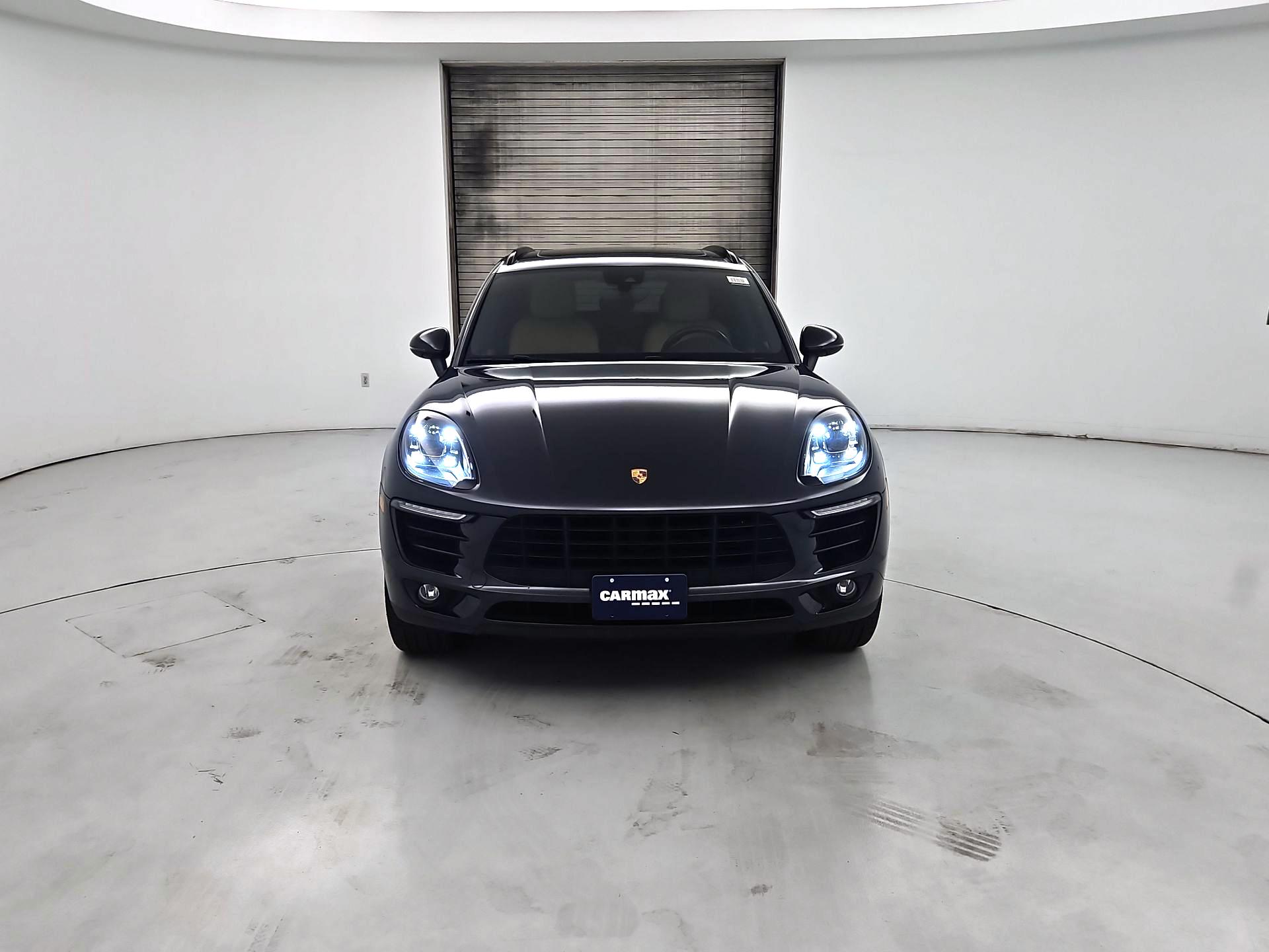 Thumbnail: 2018 Porsche Macan - 2
