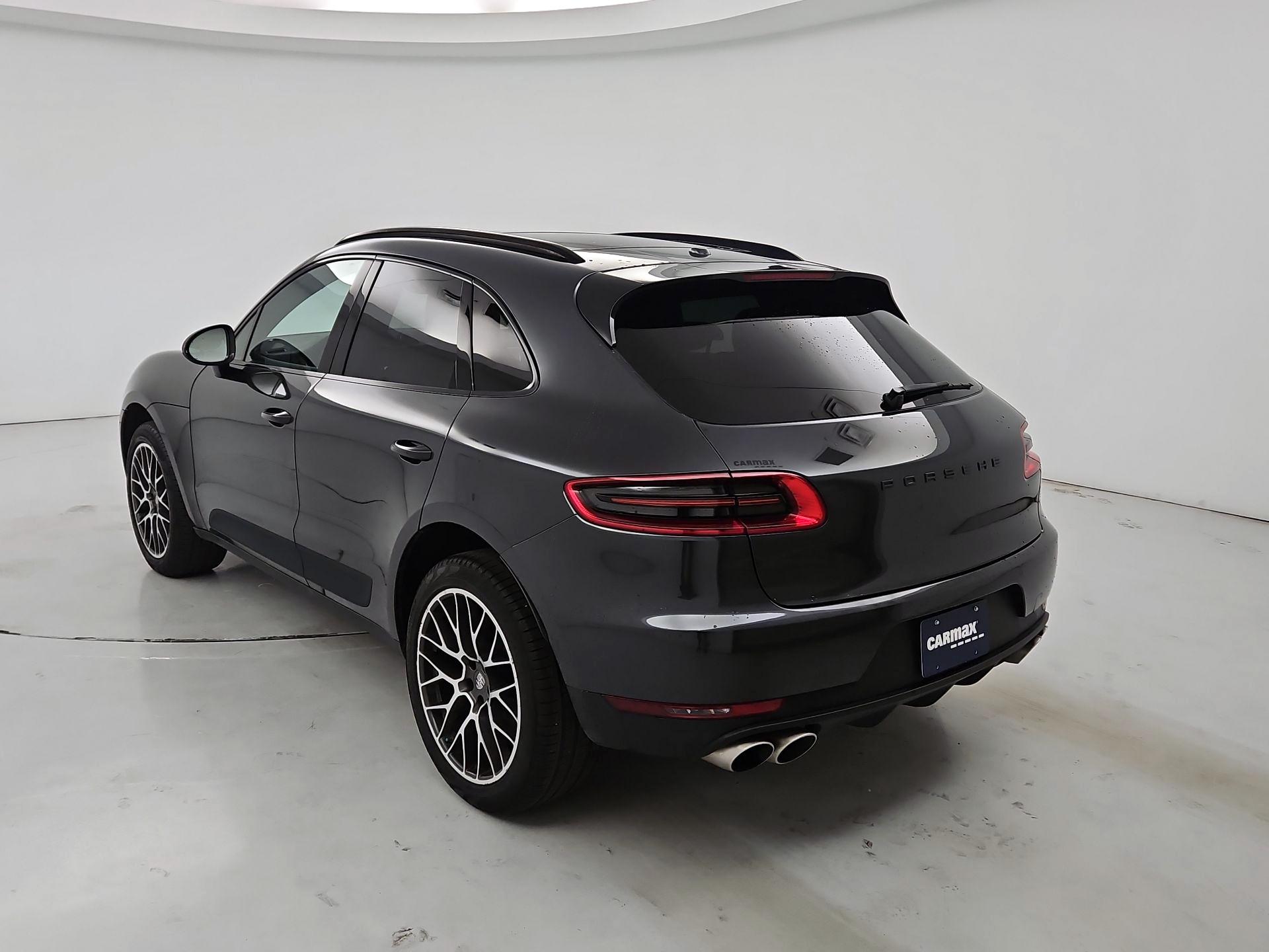 Thumbnail: 2018 Porsche Macan - 7