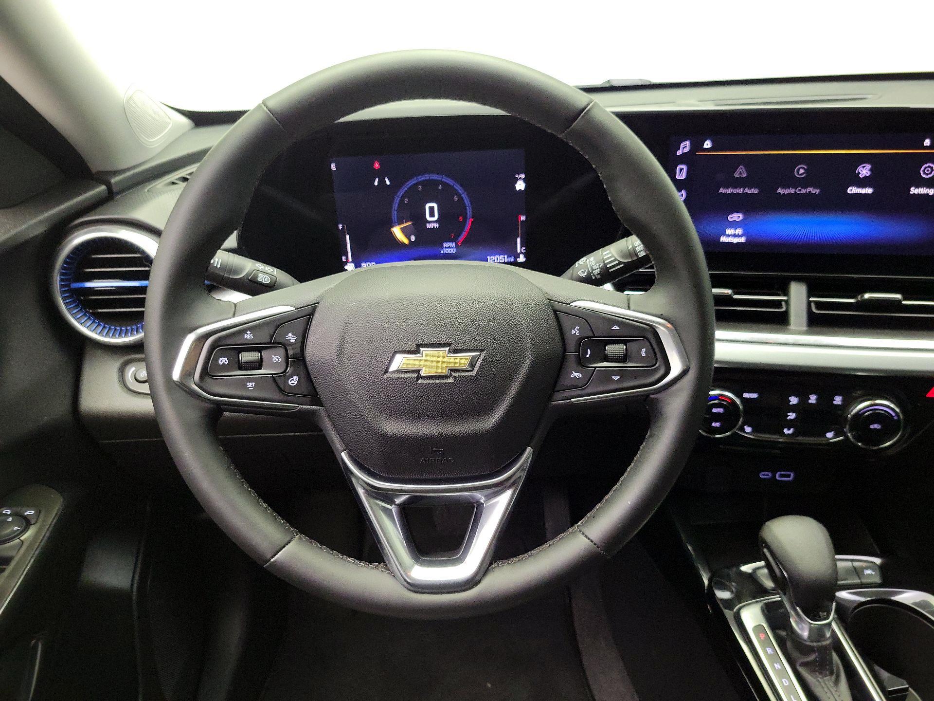 Thumbnail: 2025 Chevrolet Trax - 10