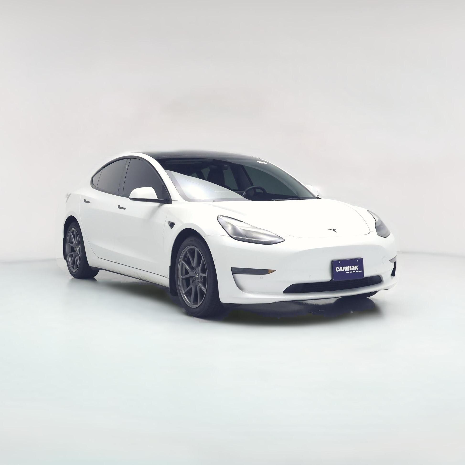 Thumbnail: 2022 Tesla Model 3 - 1