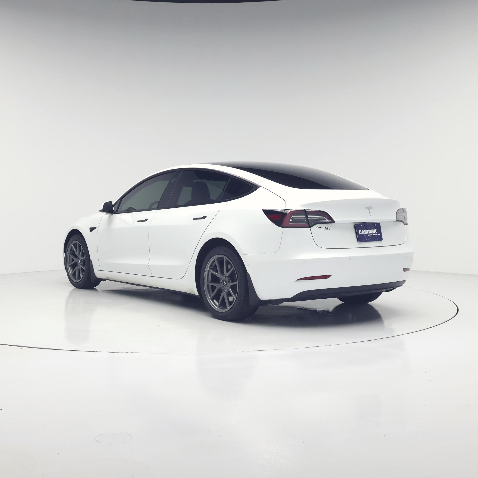 Thumbnail: 2022 Tesla Model 3 - 2