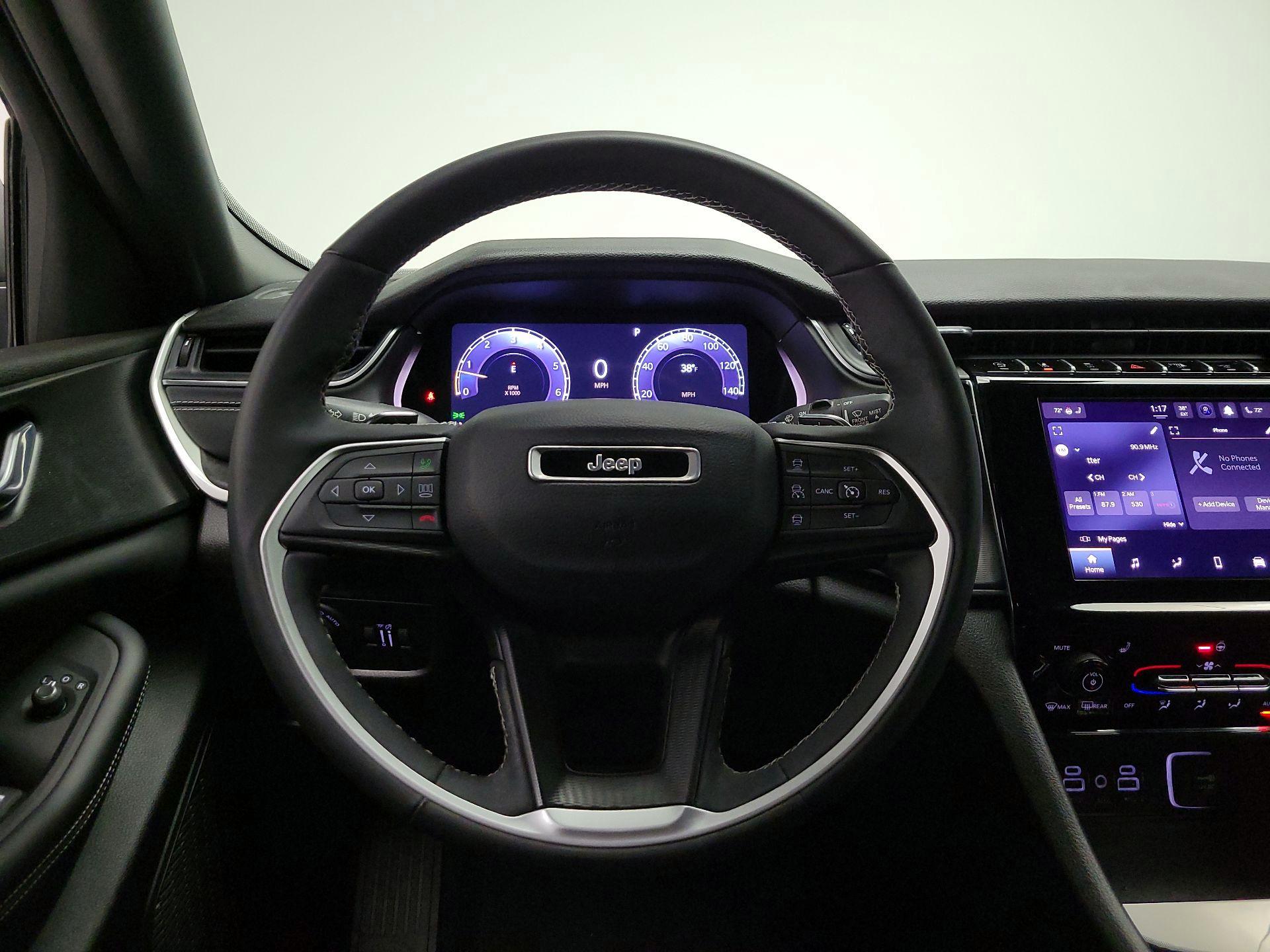 Thumbnail: 2024 Jeep Grand Cherokee - 10
