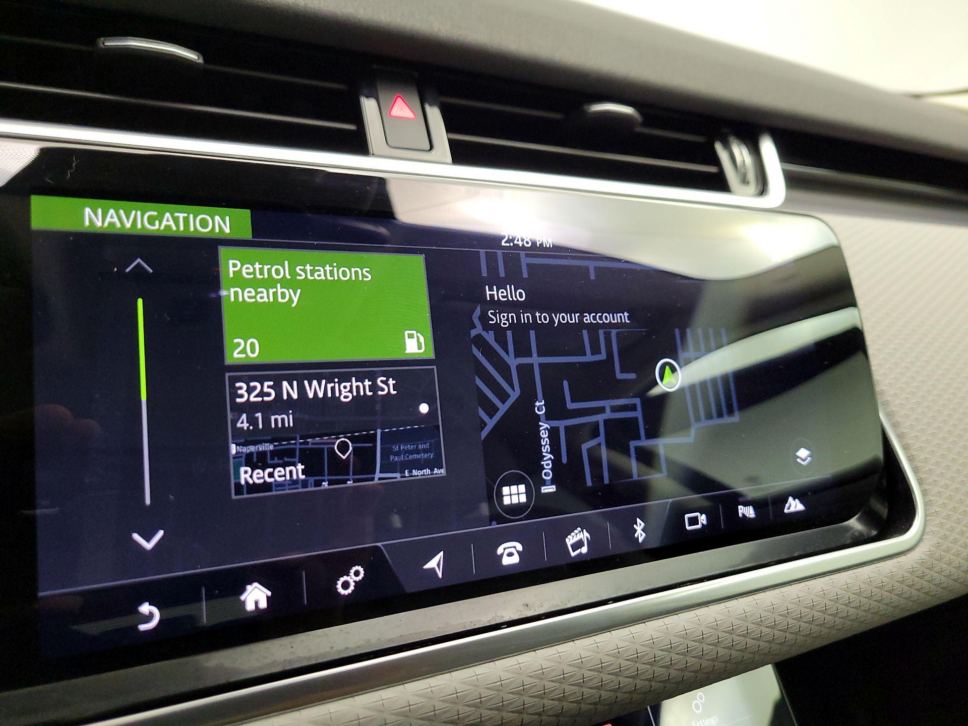 Thumbnail: 2020 Land Rover Range Rover Evoque - 14