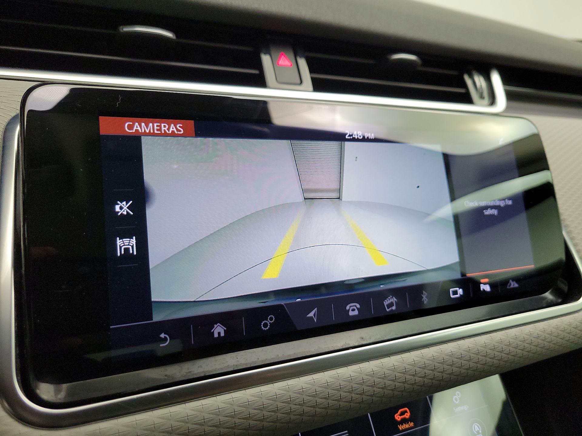 Thumbnail: 2020 Land Rover Range Rover Evoque - 15