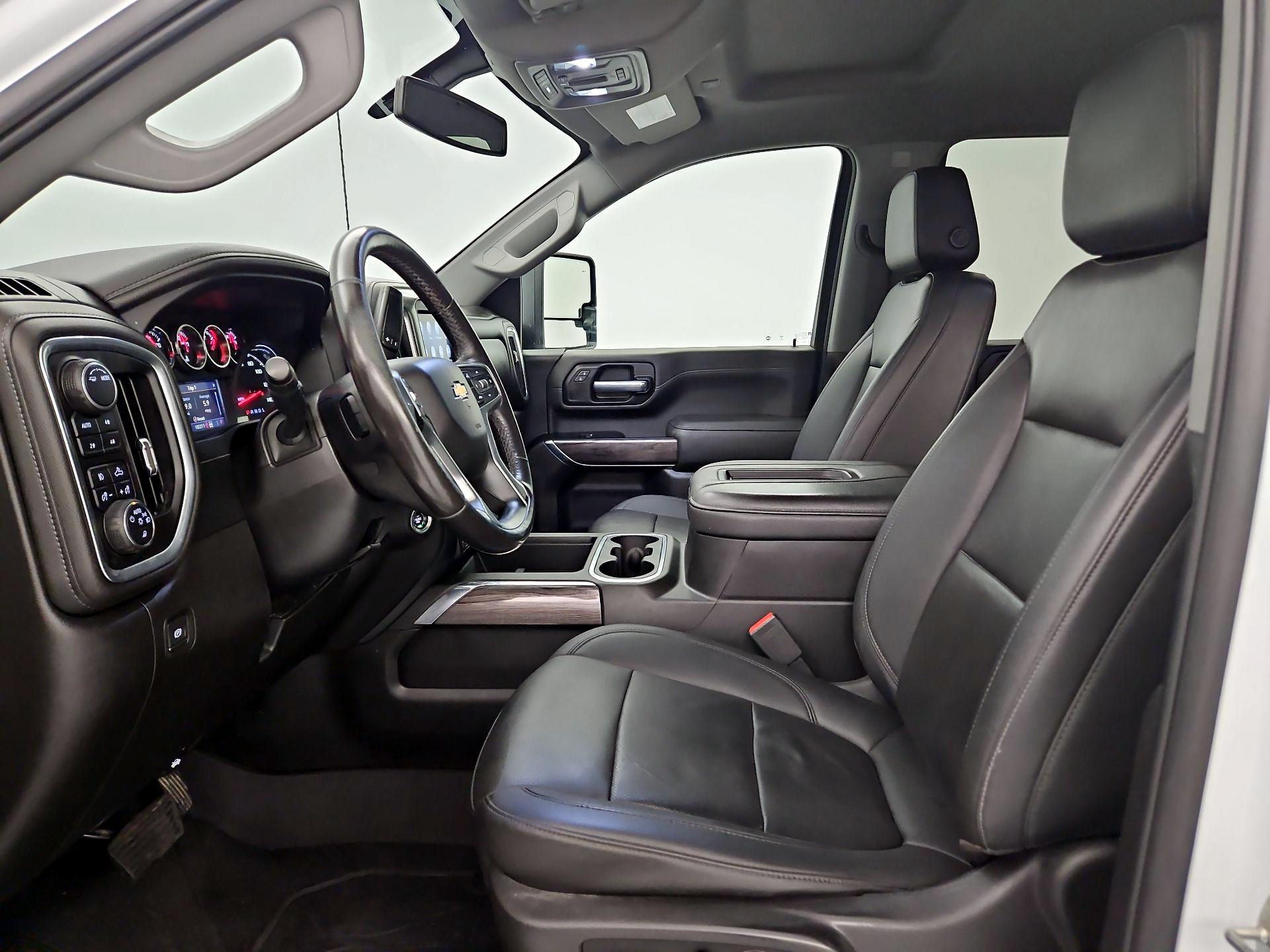 Thumbnail: 2022 Chevrolet Silverado 3500 - 11