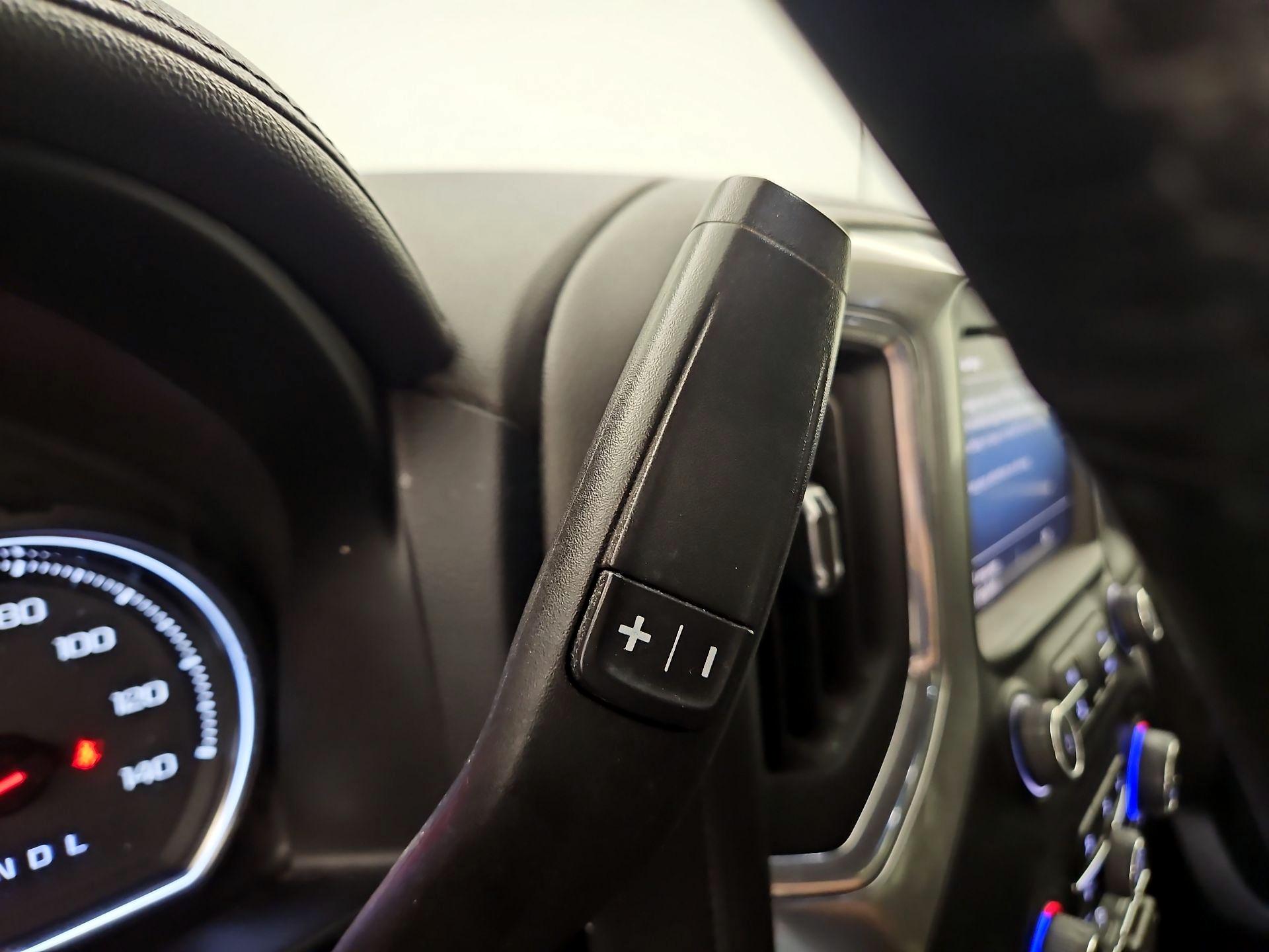 Thumbnail: 2022 Chevrolet Silverado 3500 - 17