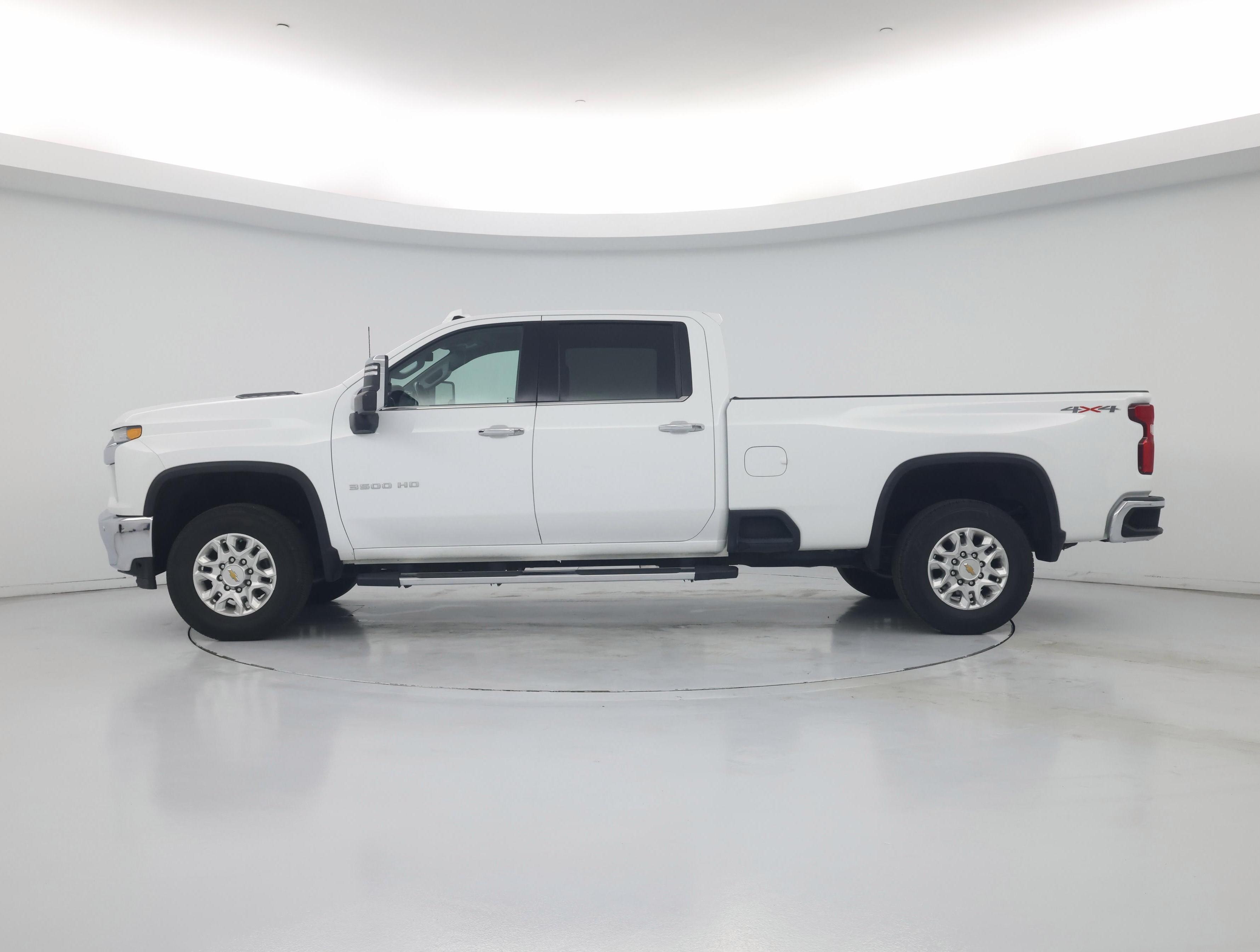 Thumbnail: 2022 Chevrolet Silverado 3500 - 3