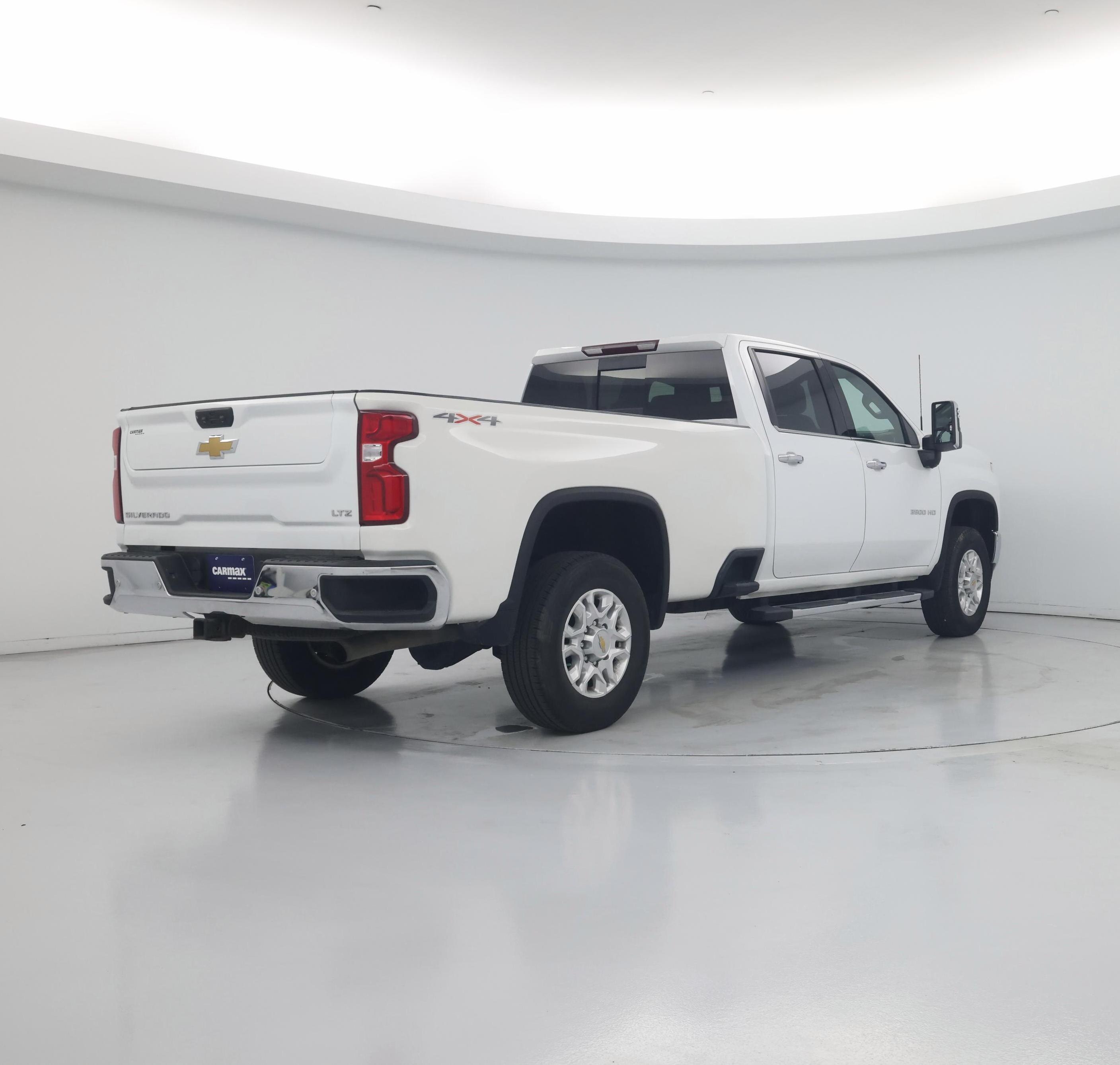 Thumbnail: 2022 Chevrolet Silverado 3500 - 8