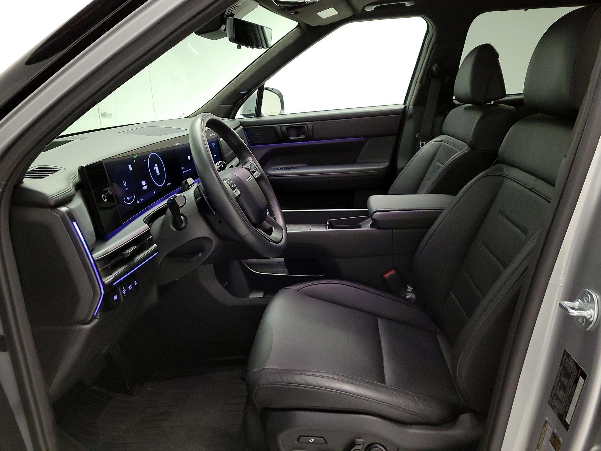 Thumbnail: 2025 Hyundai Santa Fe - 11