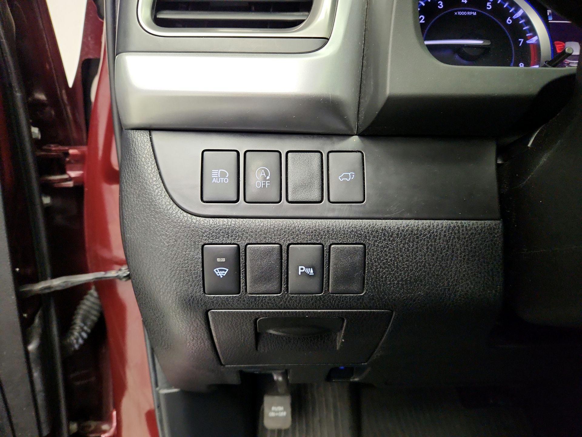 Thumbnail: 2018 Toyota Highlander - 13