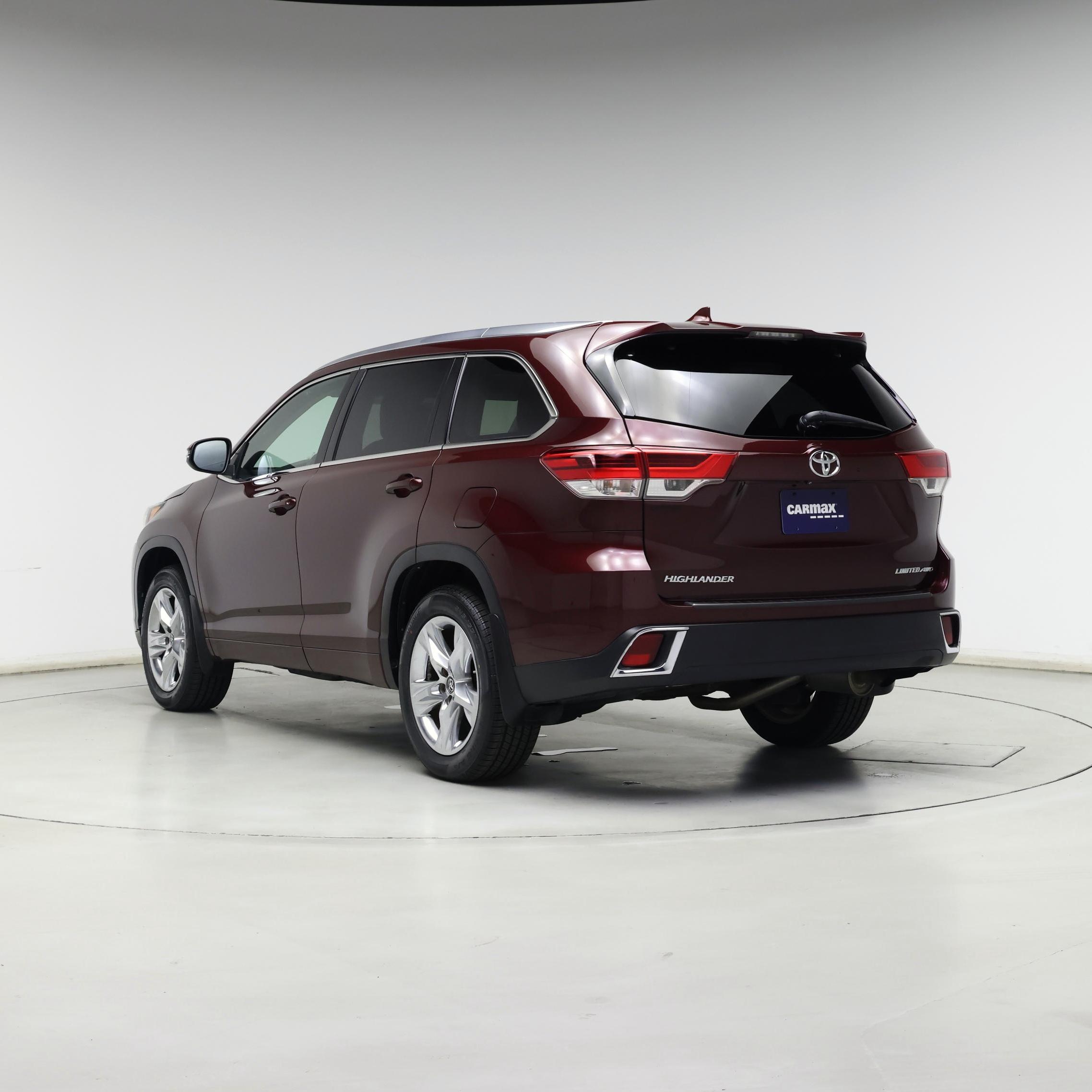 Thumbnail: 2018 Toyota Highlander - 2