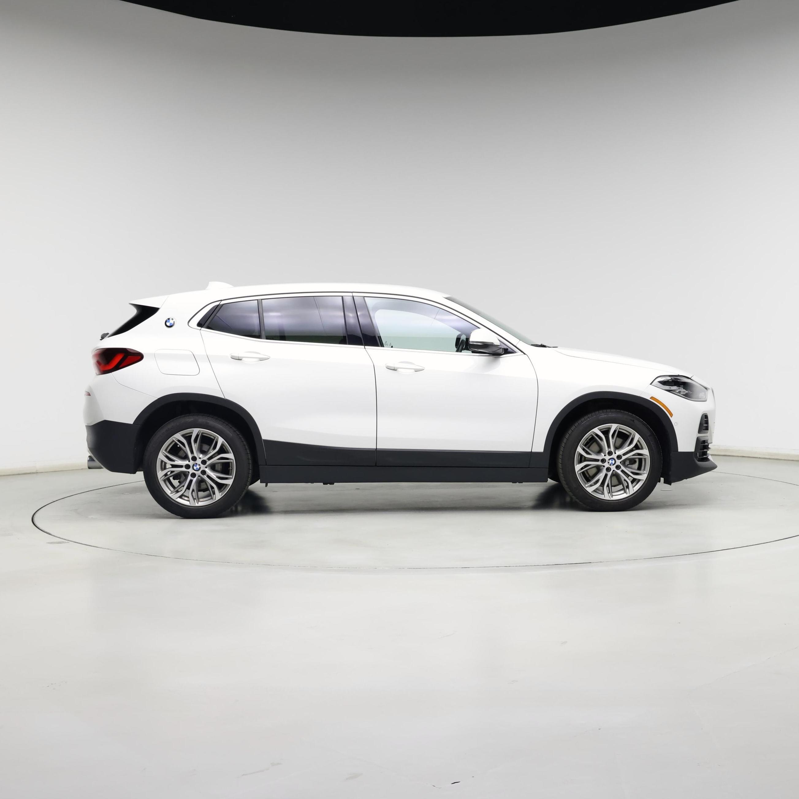 Thumbnail: 2022 BMW X2 - 7