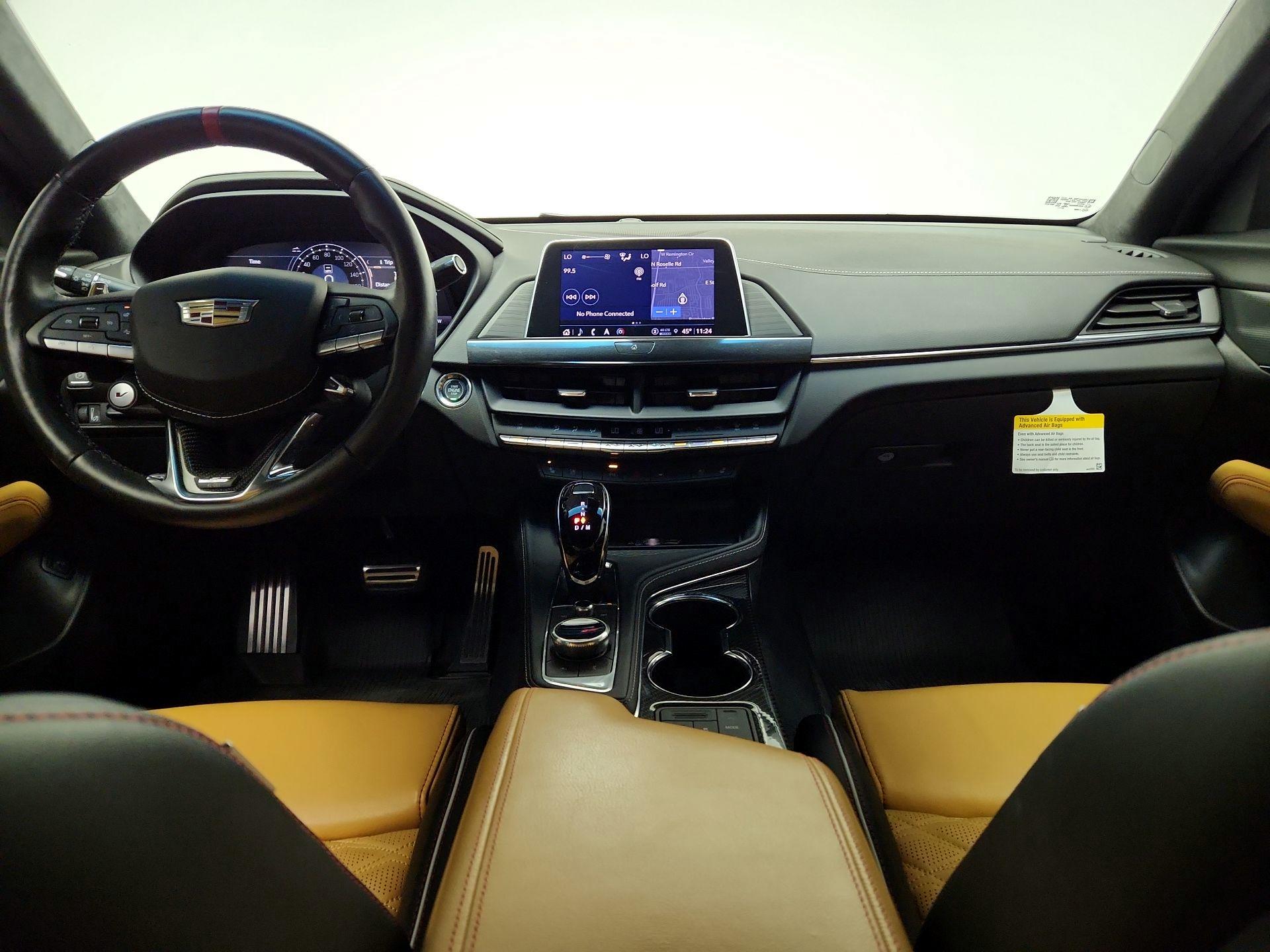 Thumbnail: 2024 Cadillac CT4 - 9