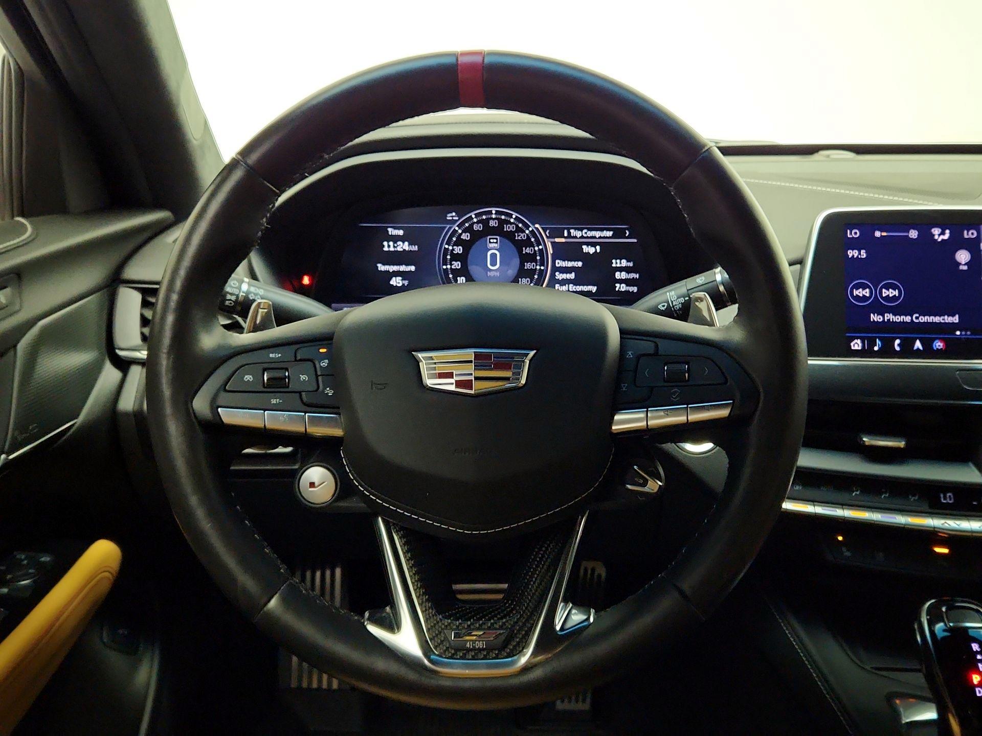 Thumbnail: 2024 Cadillac CT4 - 10