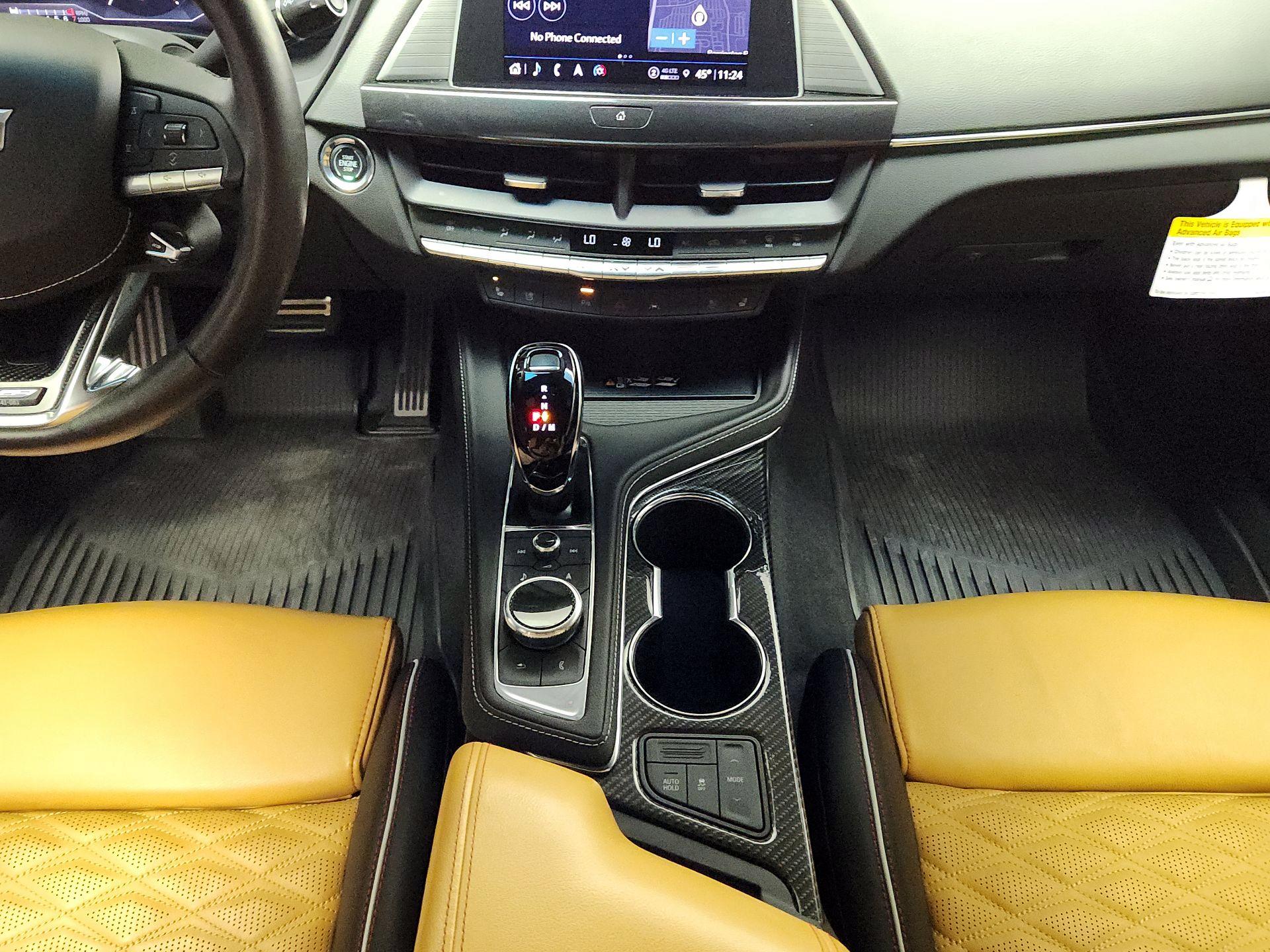 Thumbnail: 2024 Cadillac CT4 - 18