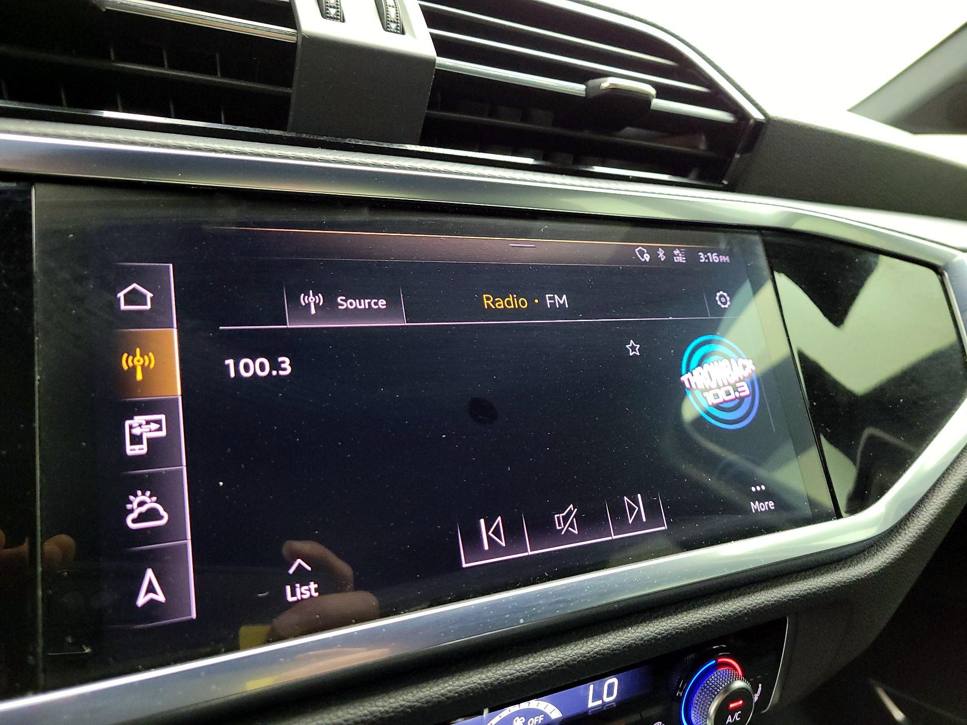 Thumbnail: 2021 Audi Q3 - 13