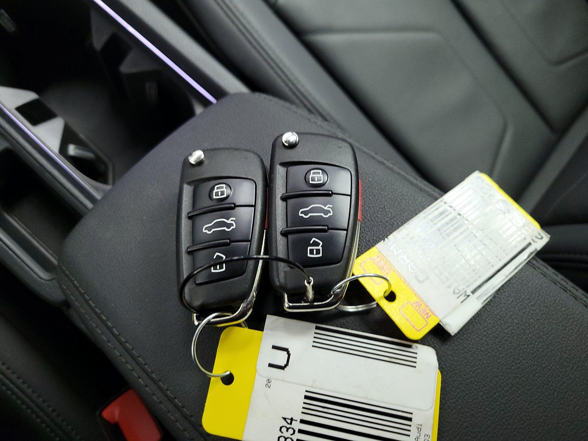 Thumbnail: 2021 Audi Q3 - 18