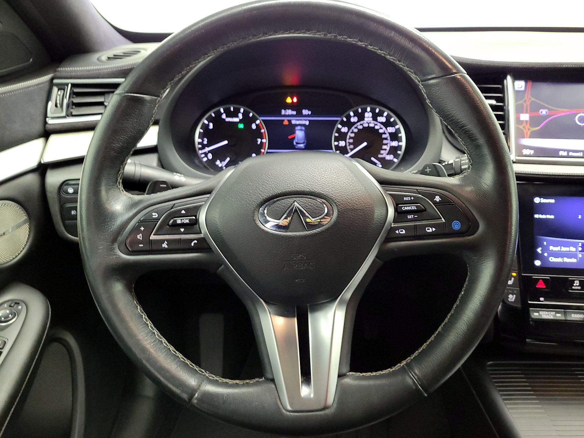 Thumbnail: 2019 INFINITI QX50 - 10