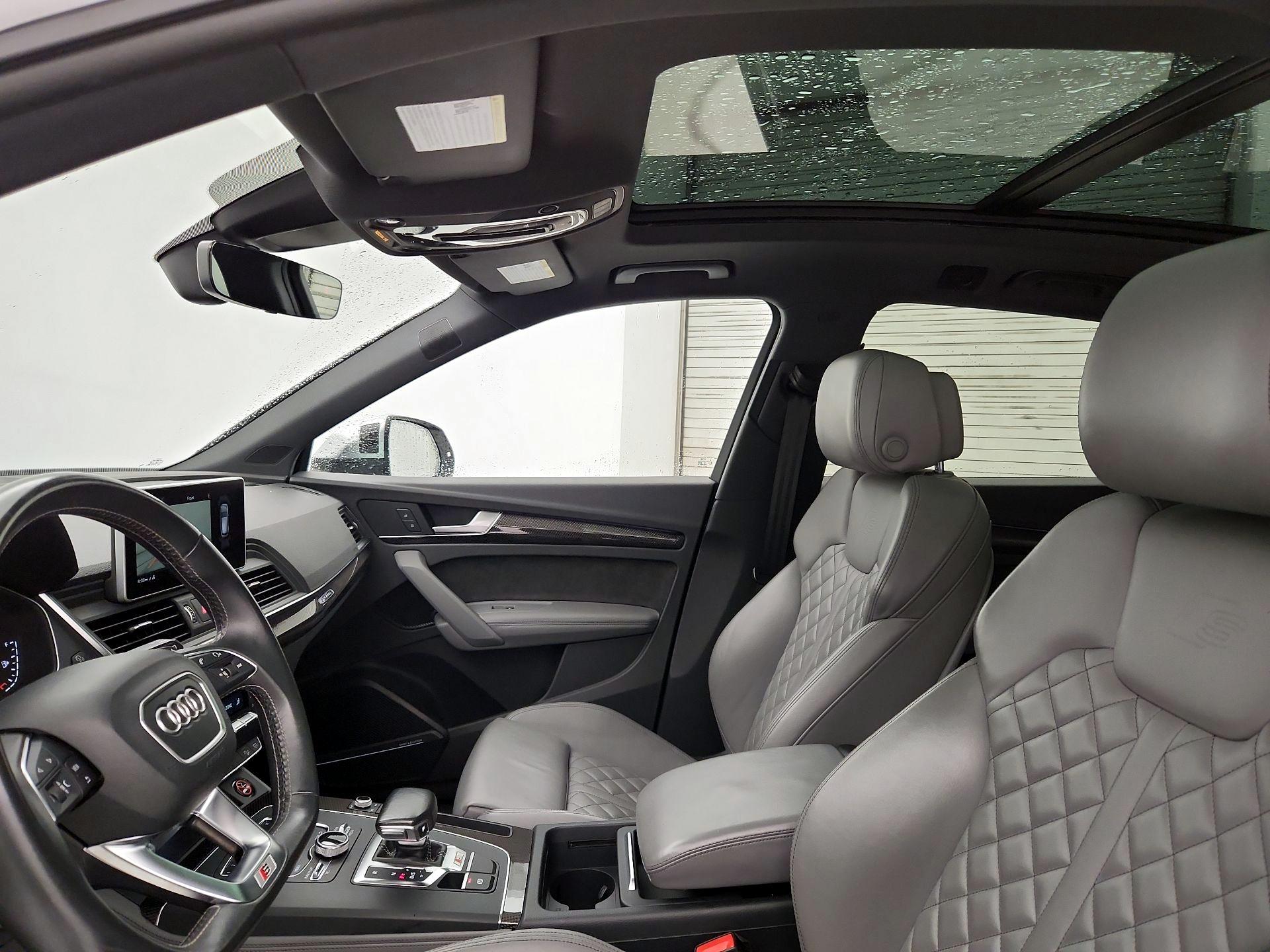 Thumbnail: 2018 Audi SQ5 - 19
