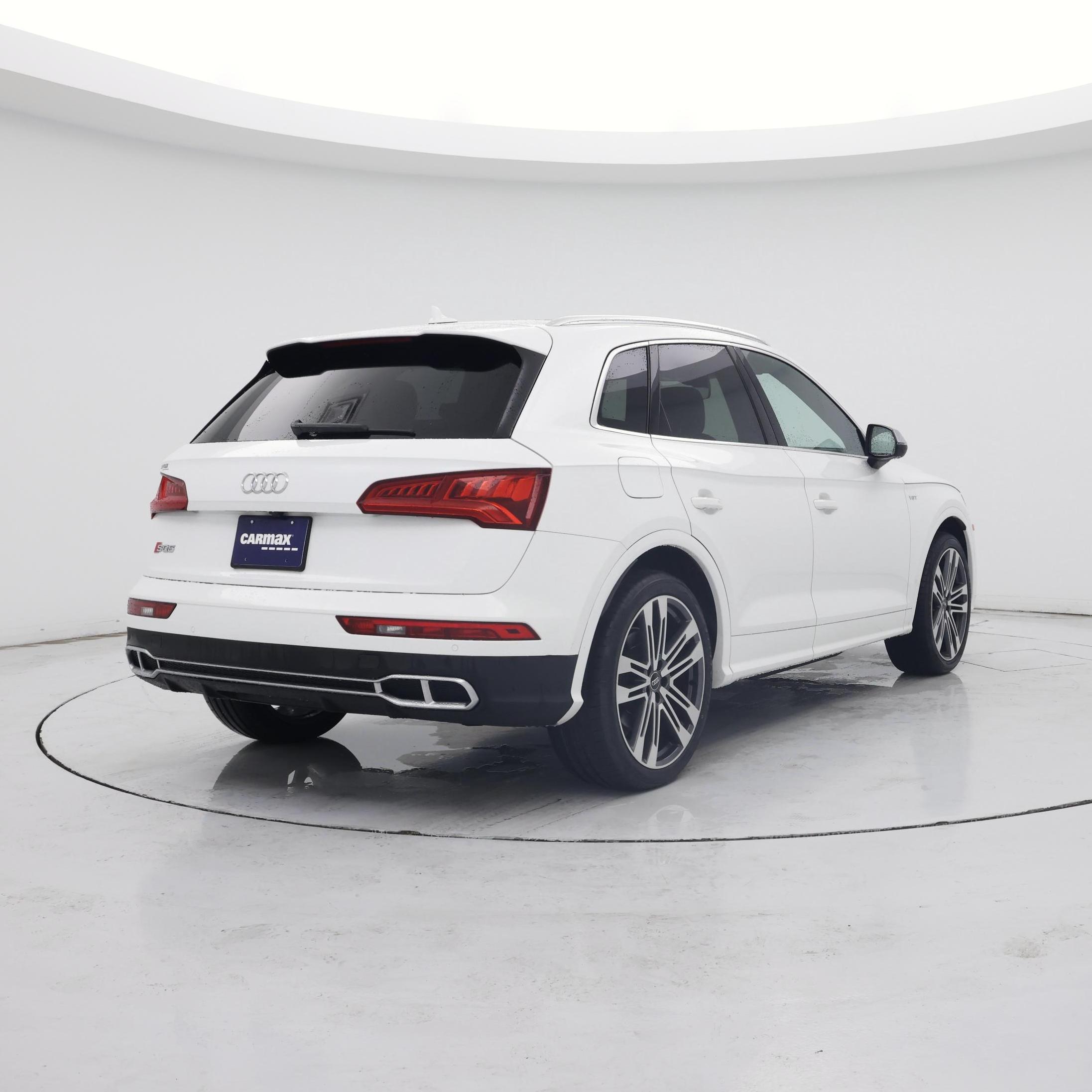 Thumbnail: 2018 Audi SQ5 - 8
