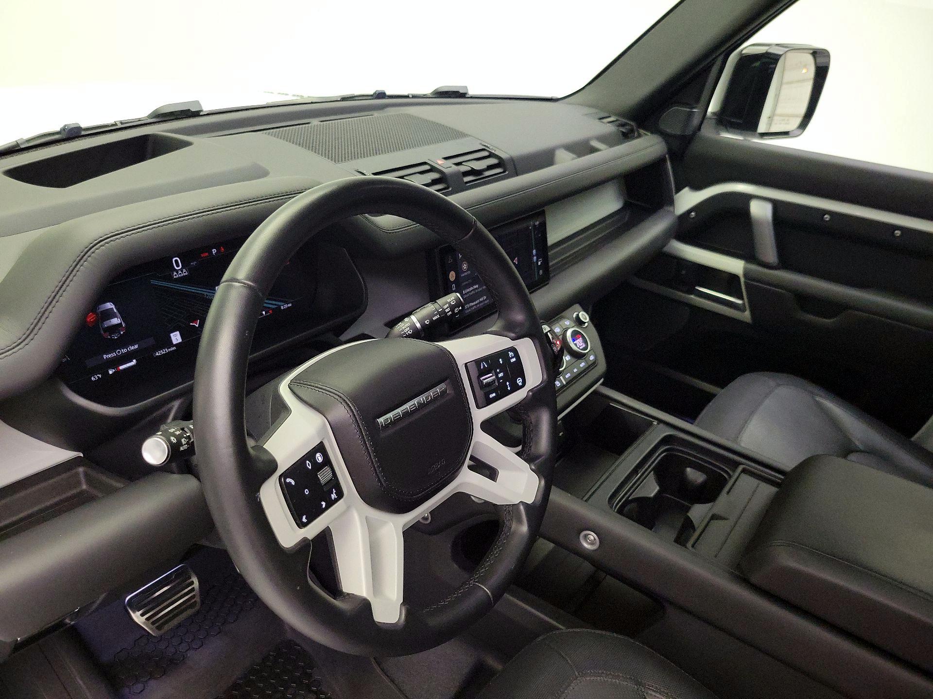 Thumbnail: 2024 Land Rover Defender - 9