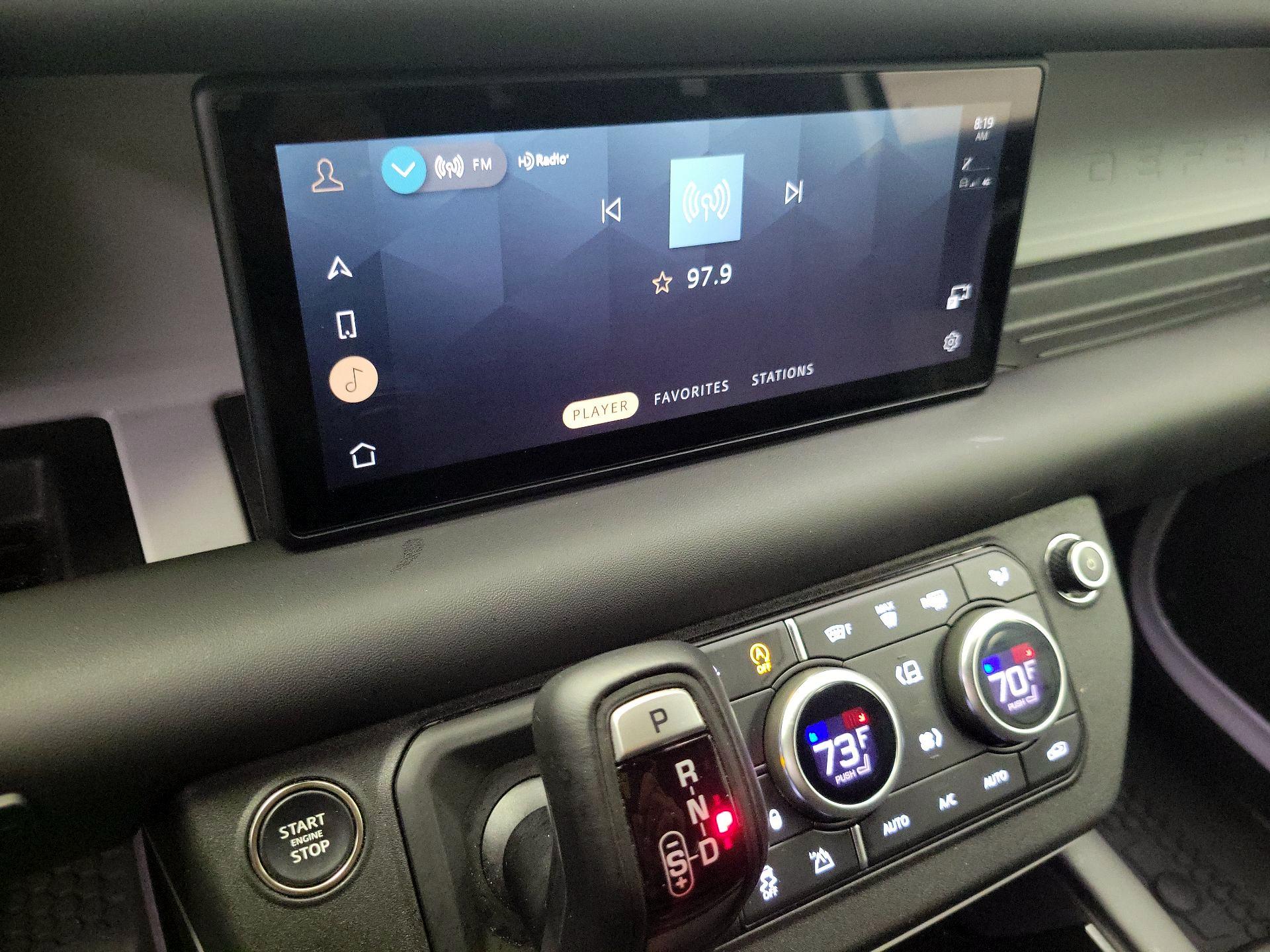 Thumbnail: 2024 Land Rover Defender - 15