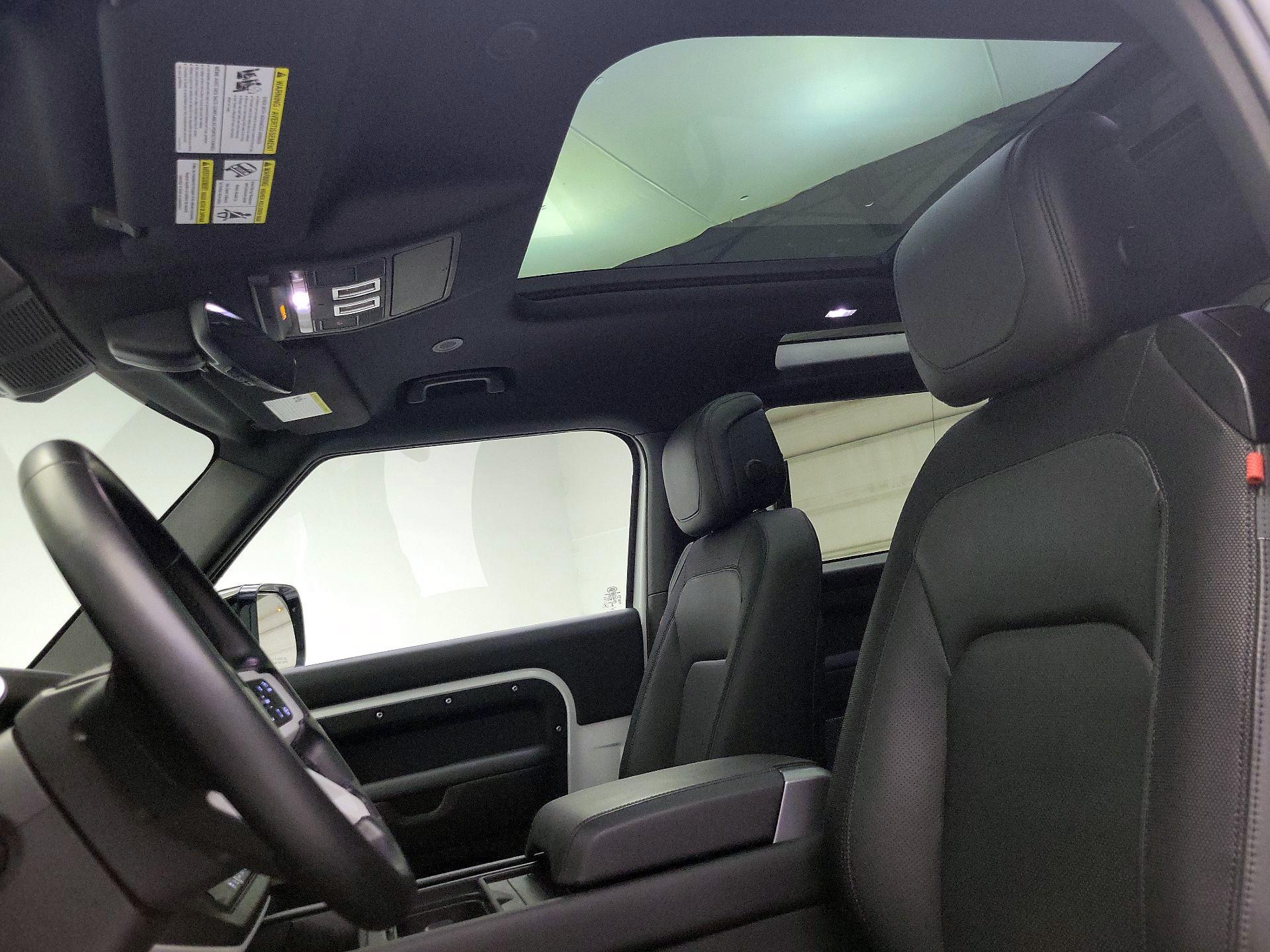 Thumbnail: 2024 Land Rover Defender - 19