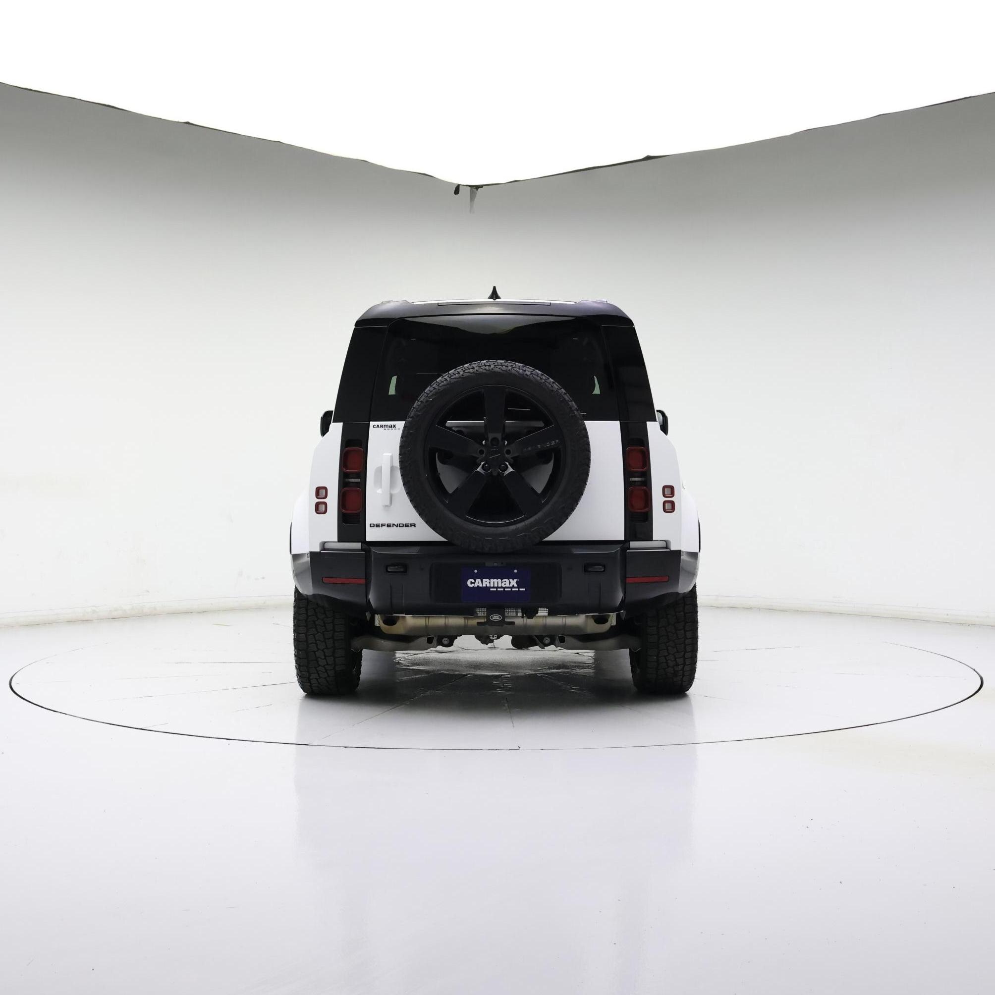 Thumbnail: 2024 Land Rover Defender - 5