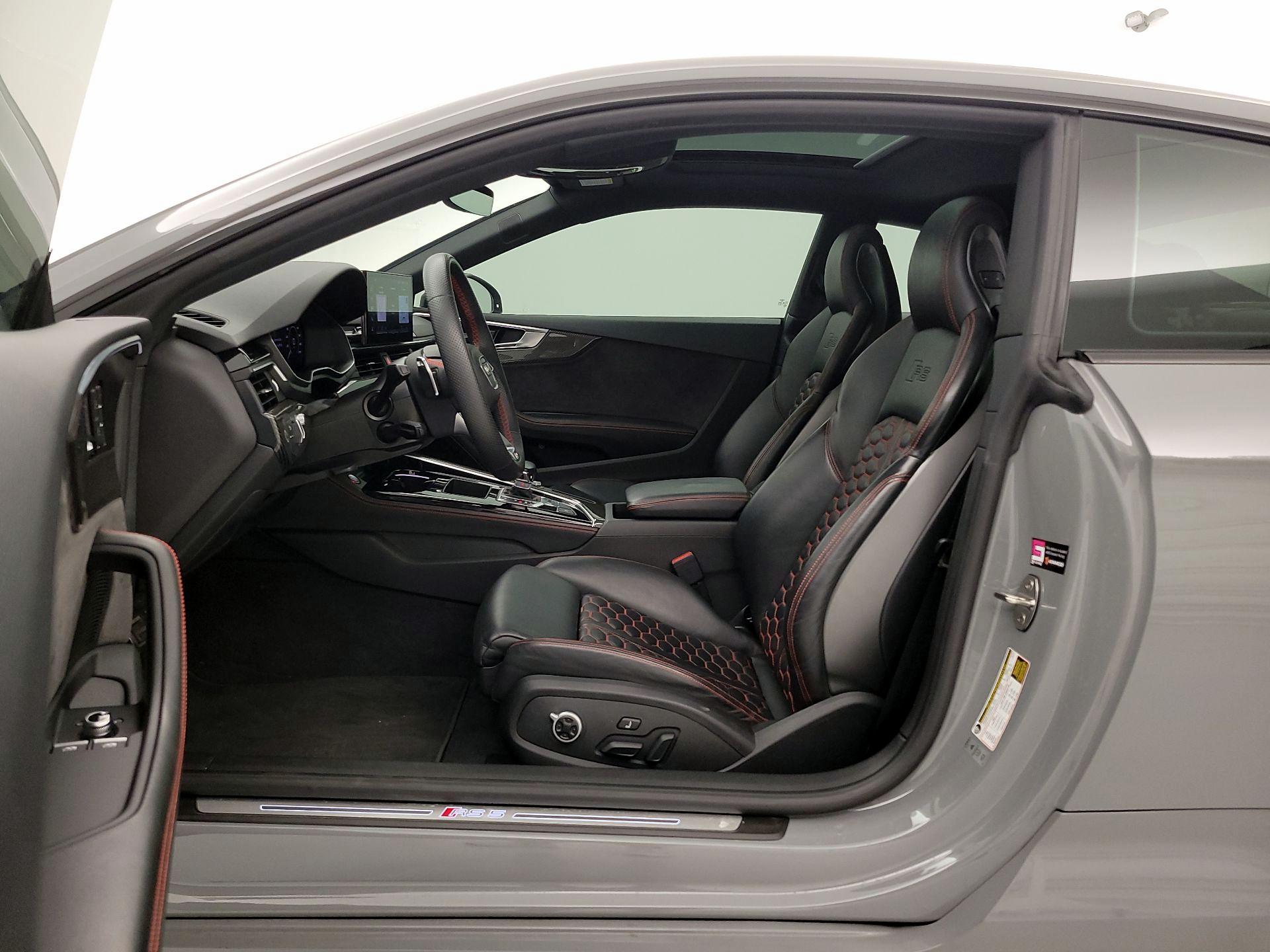 Thumbnail: 2021 Audi RS 5 - 11