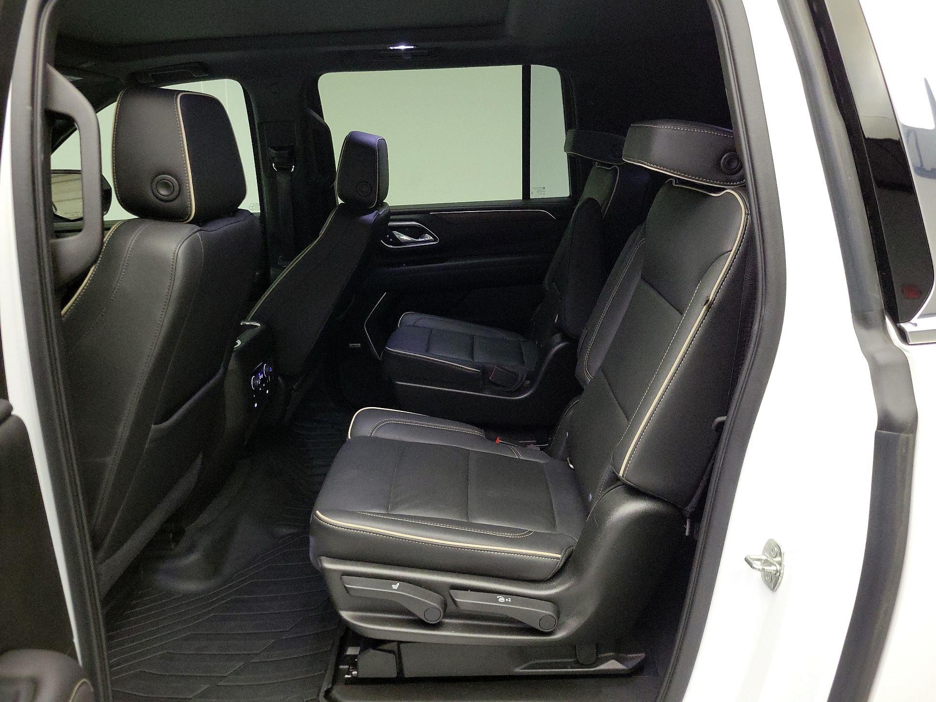 Thumbnail: 2021 Chevrolet Suburban - 20