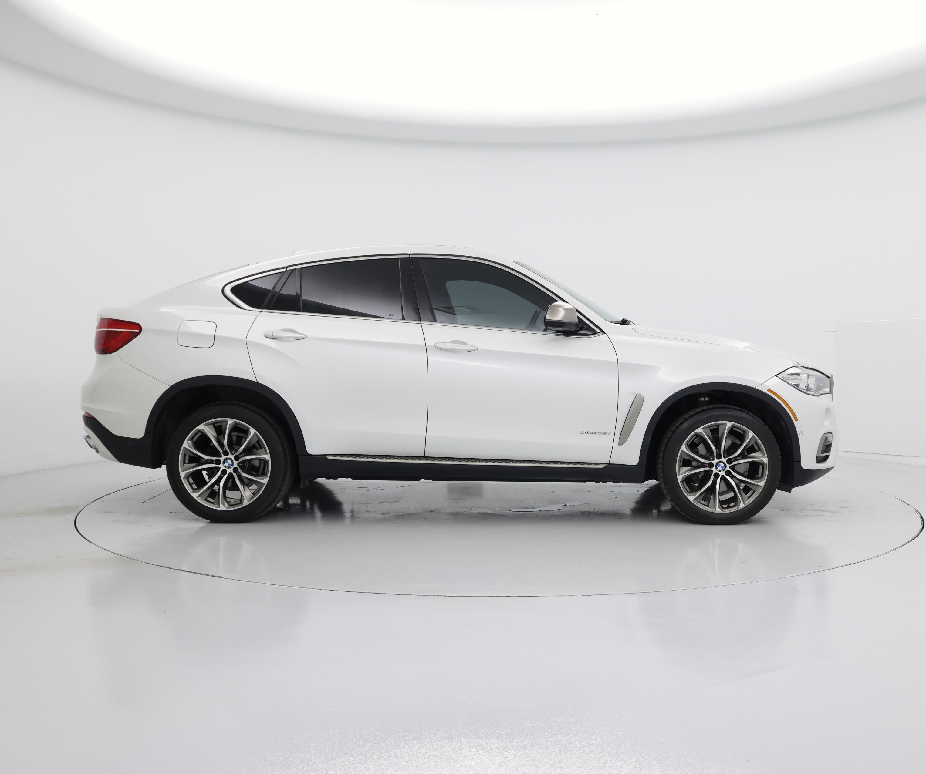 Thumbnail: 2019 BMW X6 - 7
