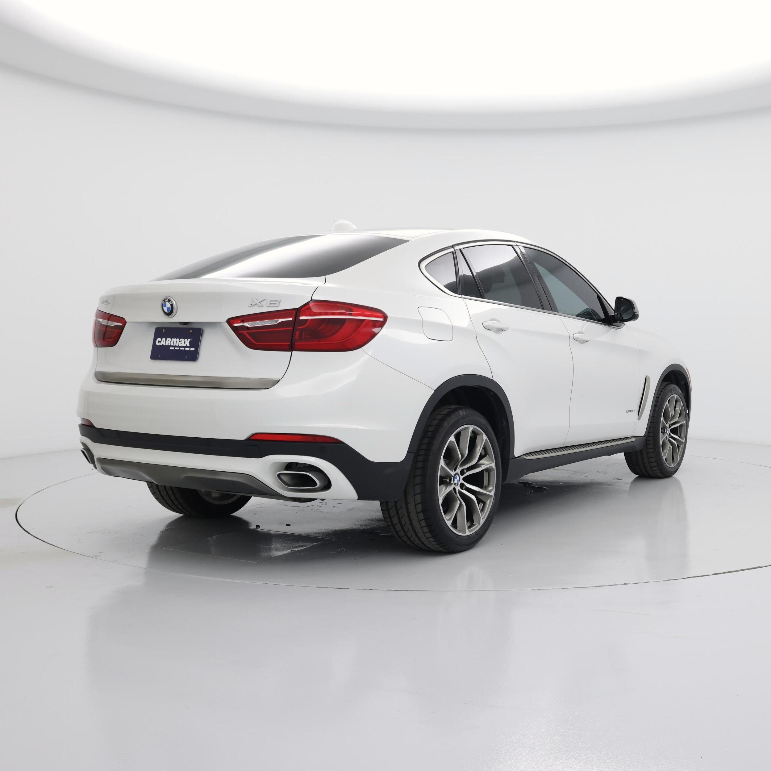 Thumbnail: 2019 BMW X6 - 8