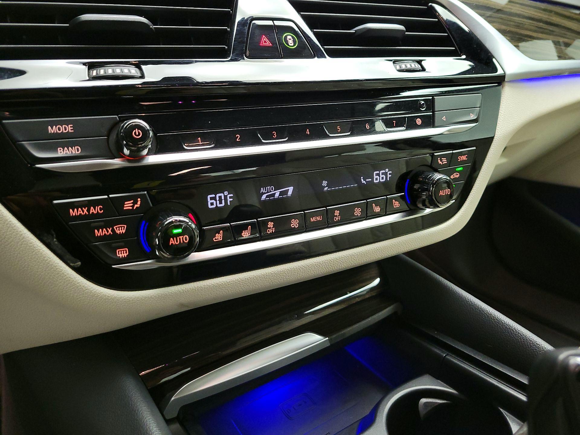 Thumbnail: 2020 BMW 5 Series - 14