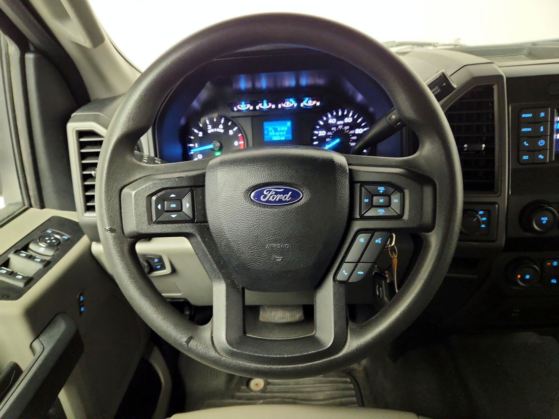 Thumbnail: 2020 Ford F-250 - 10
