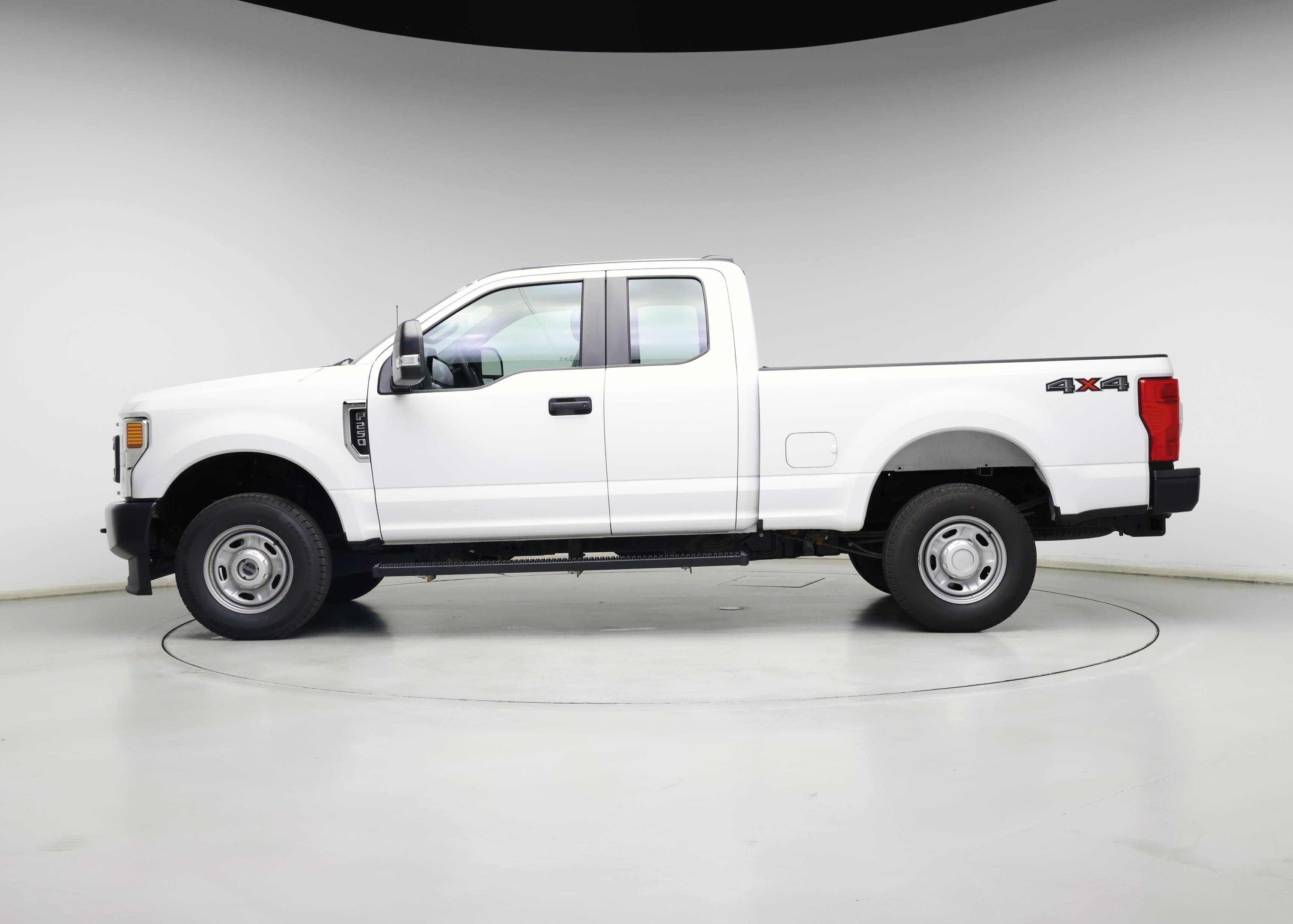 Thumbnail: 2020 Ford F-250 - 3